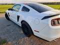 Ford Mustang Coupé - thumbnail 3