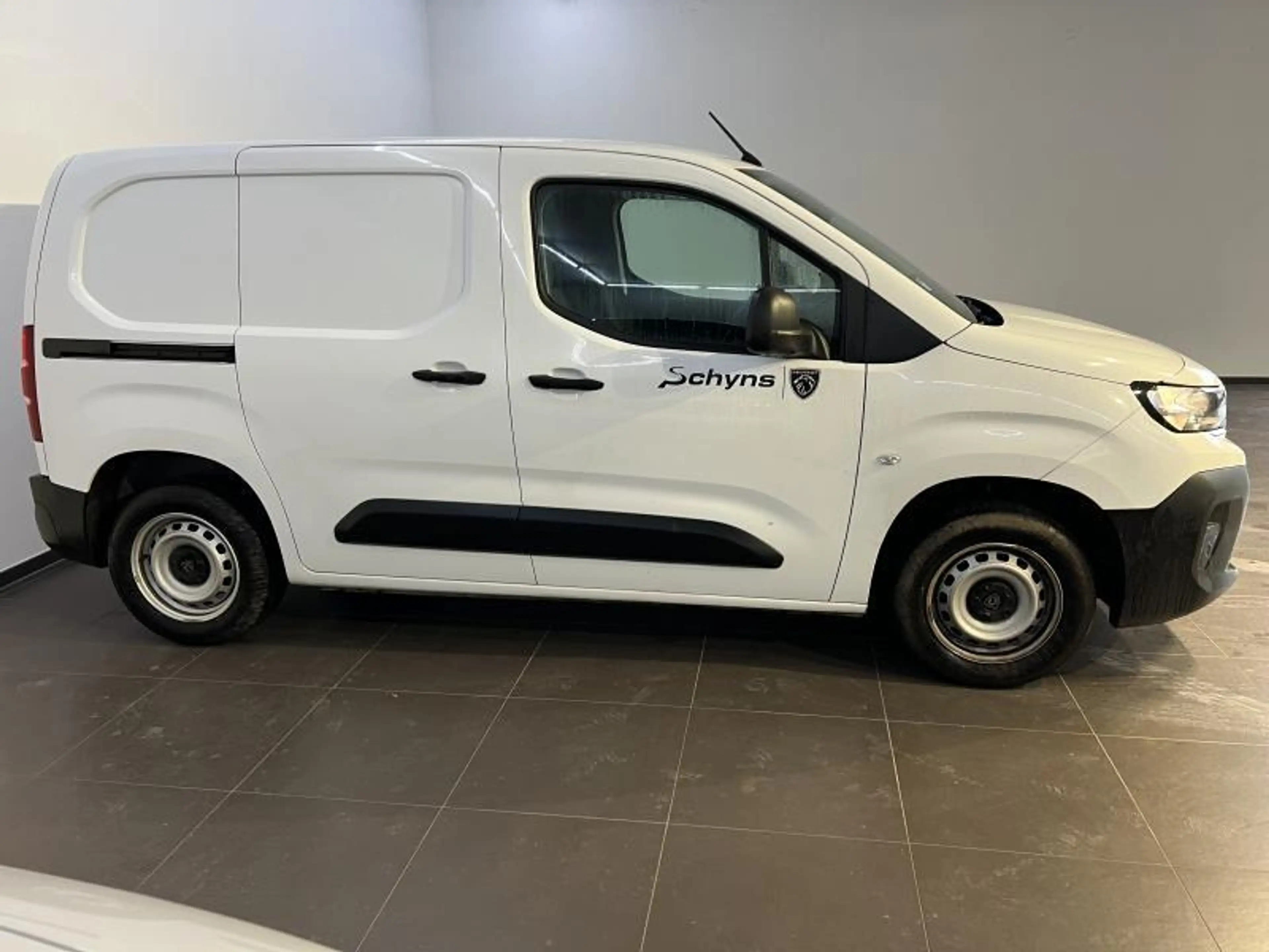 Peugeot Partner . — photo 5