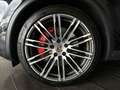 Porsche Cayenne II Turbo VOLLAUSSTATTUNG/CHRONO/SPORTABGAS/GARA... Noir - thumbnail 13