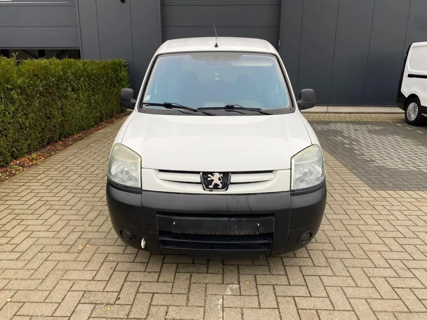 Peugeot Partner 1.6 HDi / Exportwagen / 252.000KM / Schuifdeur bijela - 2