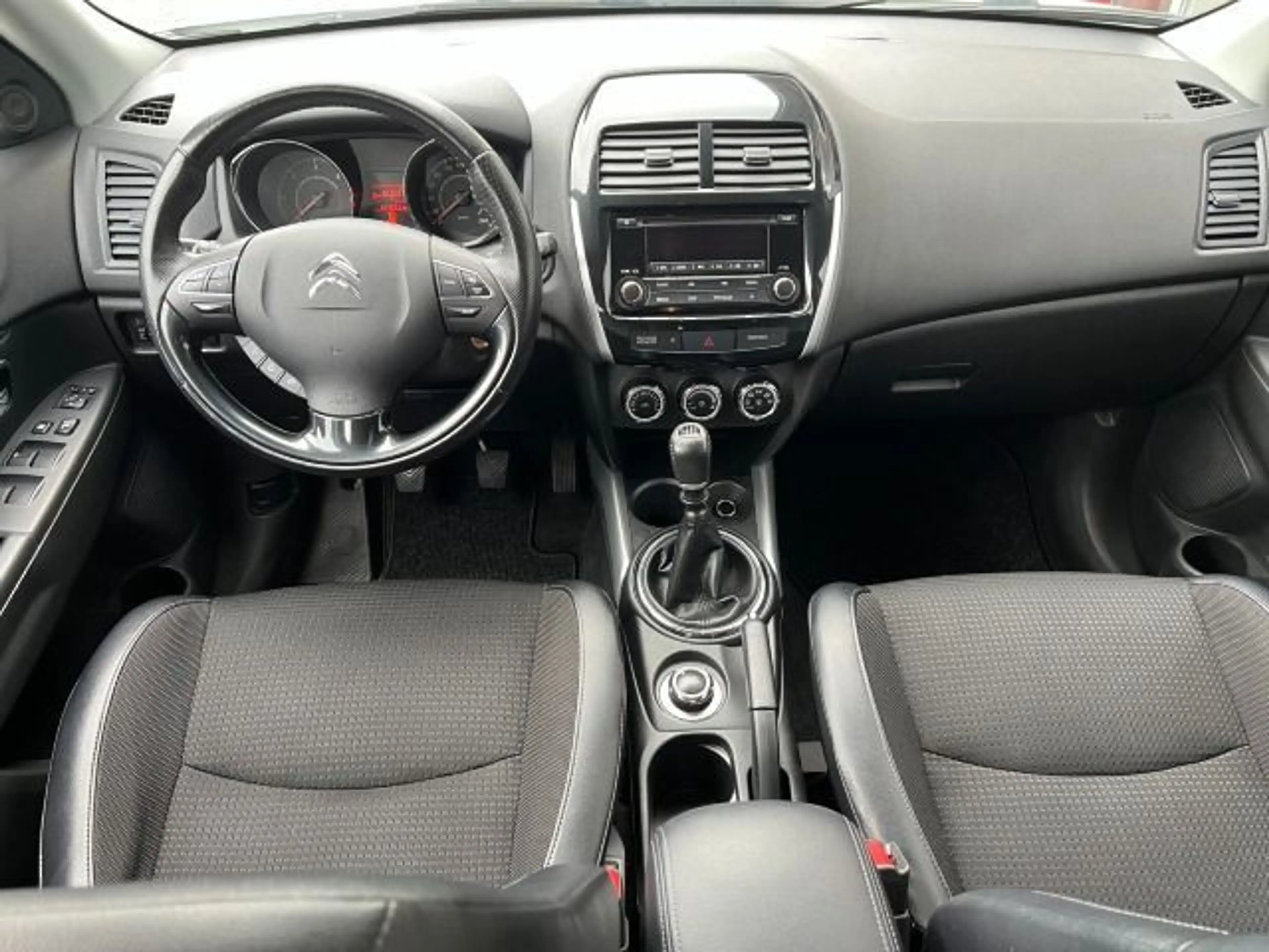 Citroen C4 Aircross e-HDi 115 Tendance 4WD / Allrad — photo 8