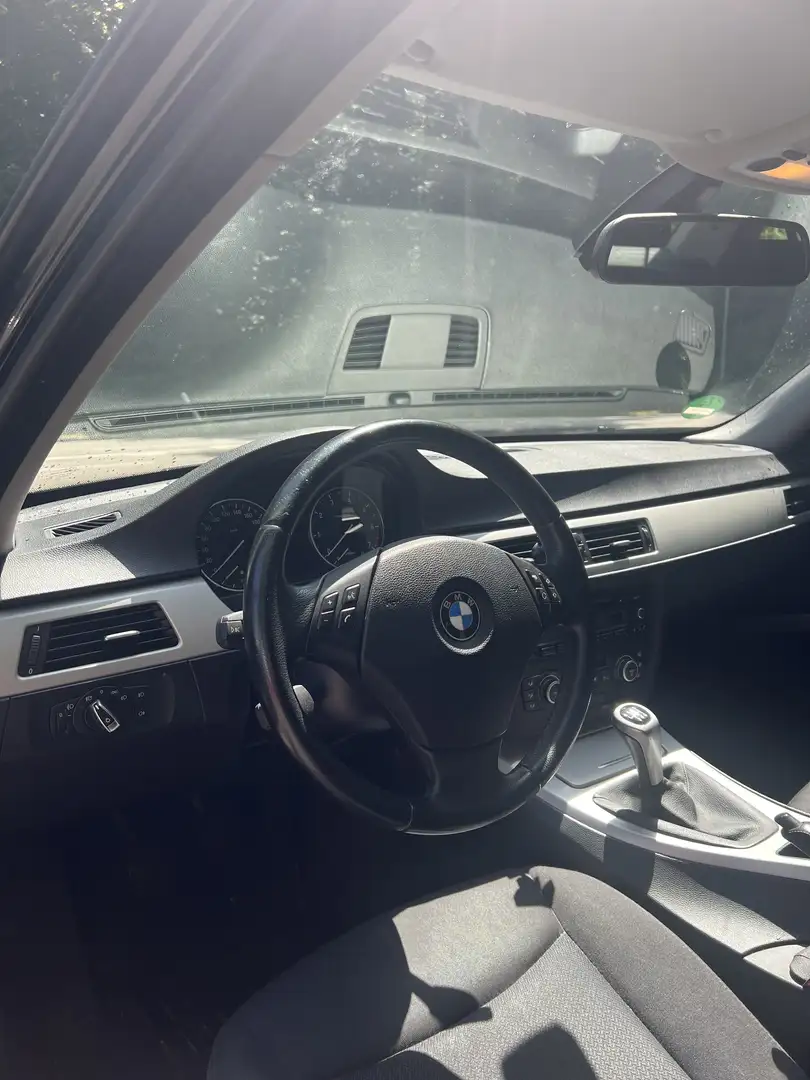 BMW 318 318i - 2