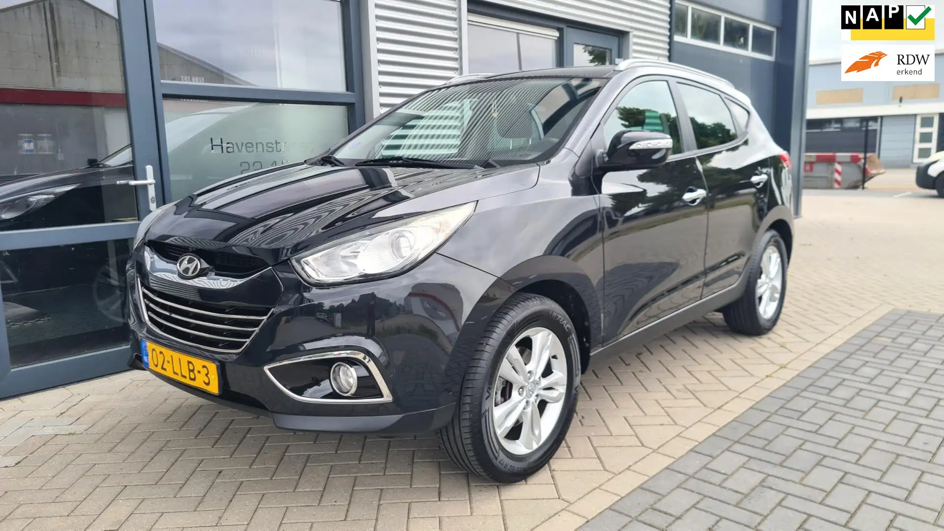 Hyundai iX35 2.0i Style Zwart - 1