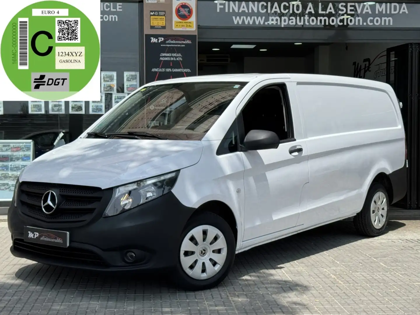 Mercedes-Benz Vito Furgón 110CDI tD Base Larga Blanco - 1