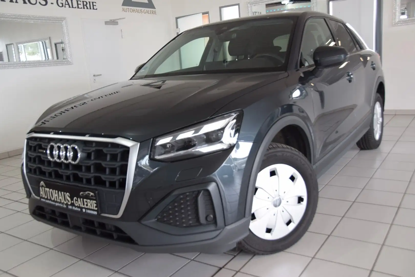 Audi Q2 35 TDI quattro S-tronic*AHK*LED*STANDHZ Grau - 1