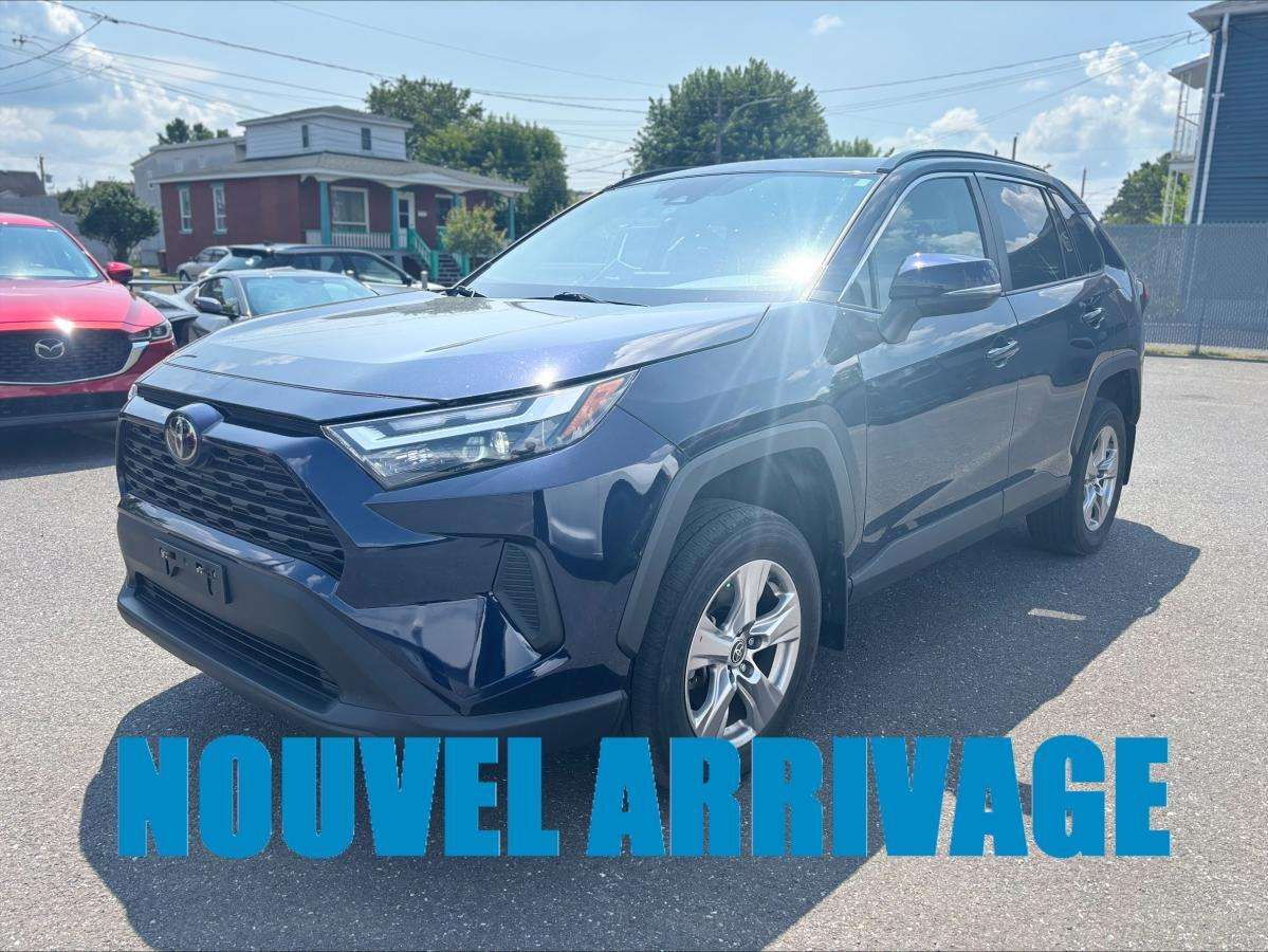 2022 Toyota RAV 4 XLE AWD