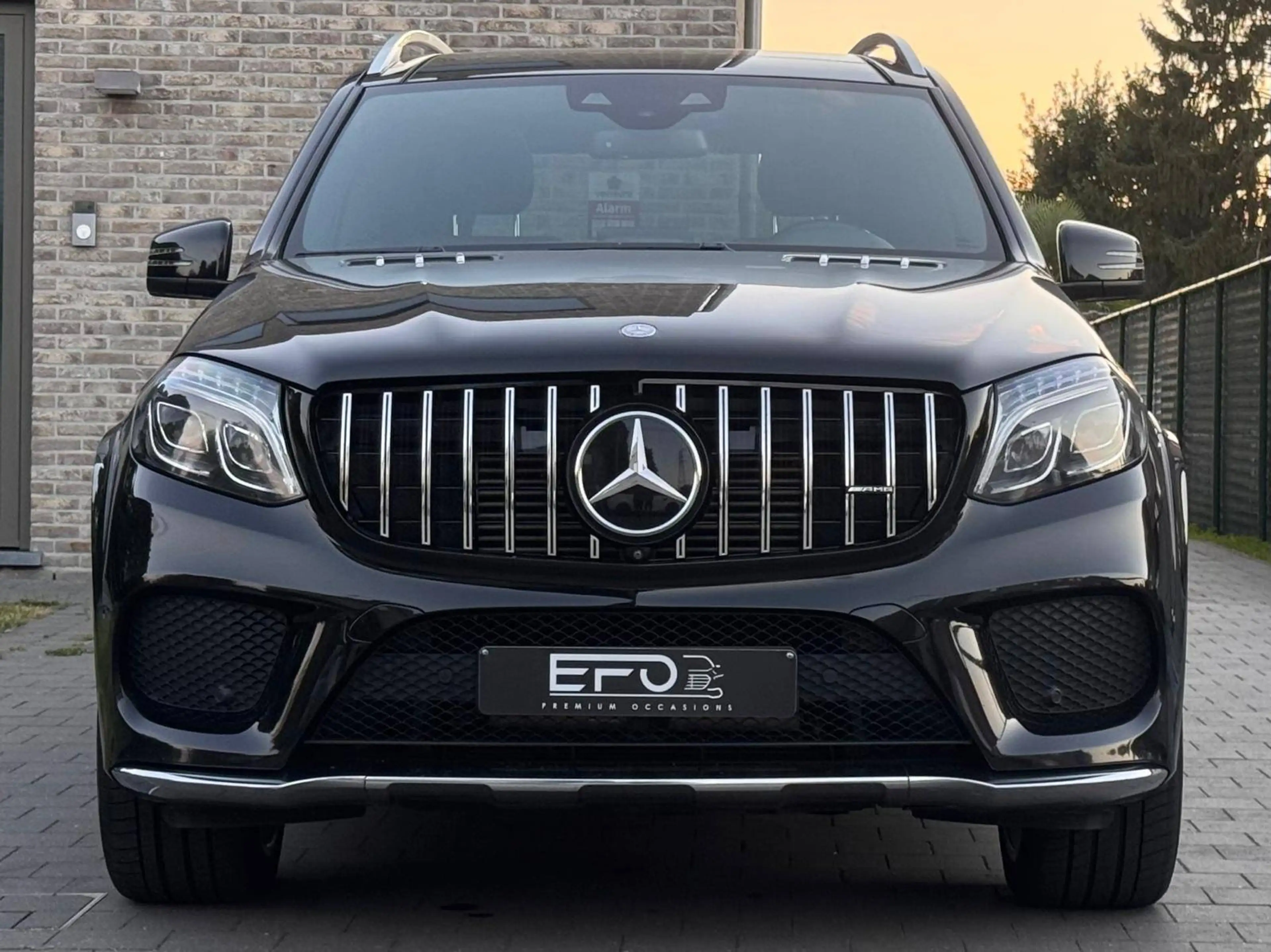 Mercedes-Benz GLS 350 AMG 4-Matic — photo 2