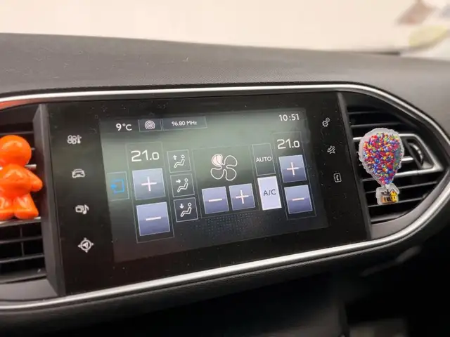 Peugeot 308 view 15