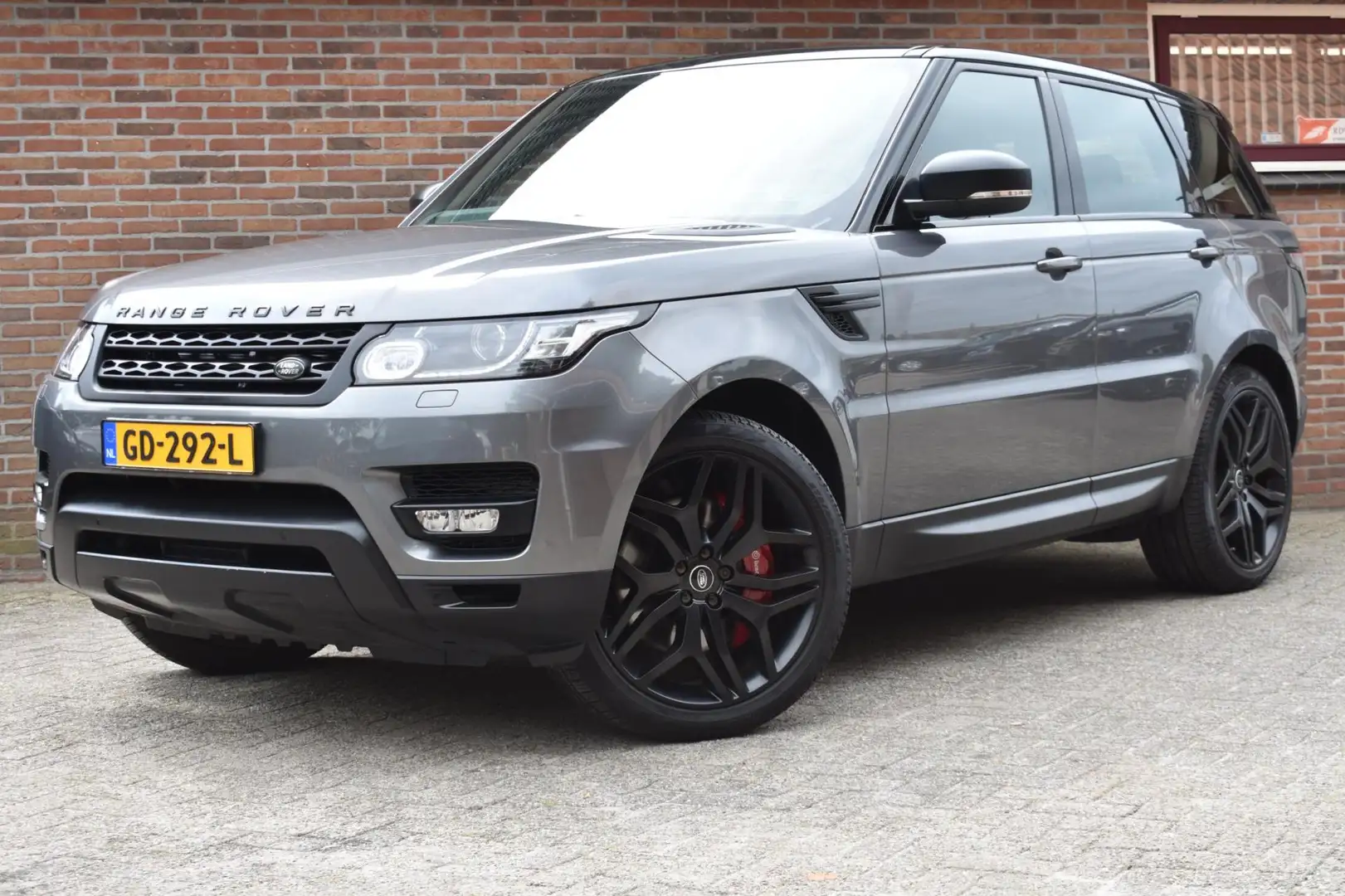 Land Rover Range Rover Sport 3.0 SDV6 HSE Dynamic '15 Navi Clima Cruise Leder I Grijs - 1