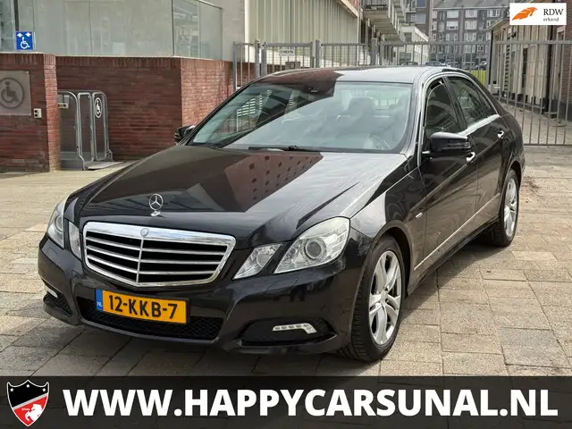 Mercedes-Benz E 220 CDI, NIEUWE APK , NAVI