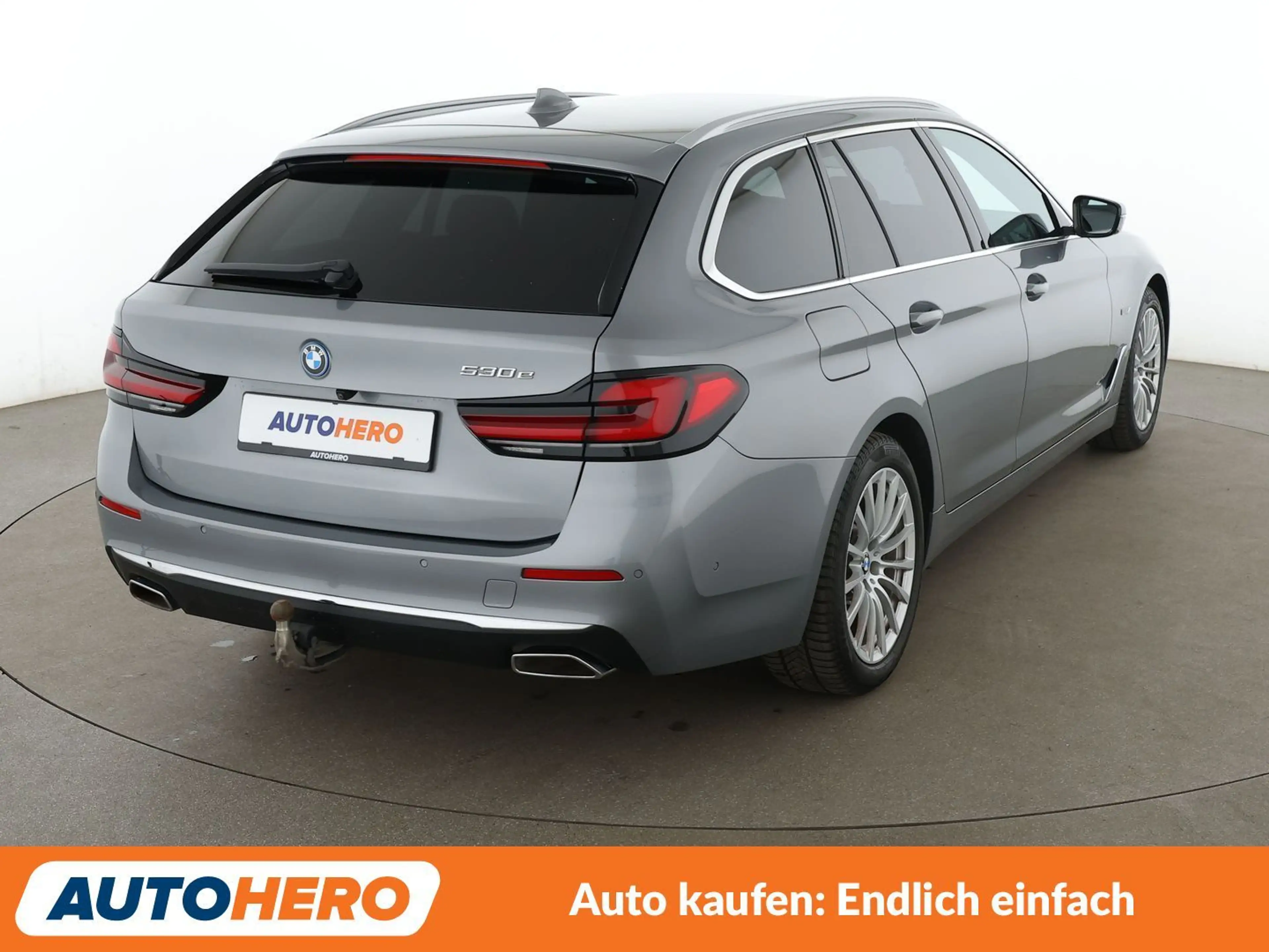 BMW 530 530e Luxury Line Aut.*NAVI*LED*ACC*CAM*PDC* — photo 6