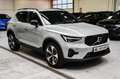 Volvo XC40 XC40 B3 B DKG Plus Dark - NAVI / CAMERA / BLIS /CC Grijs - thumbnail 2