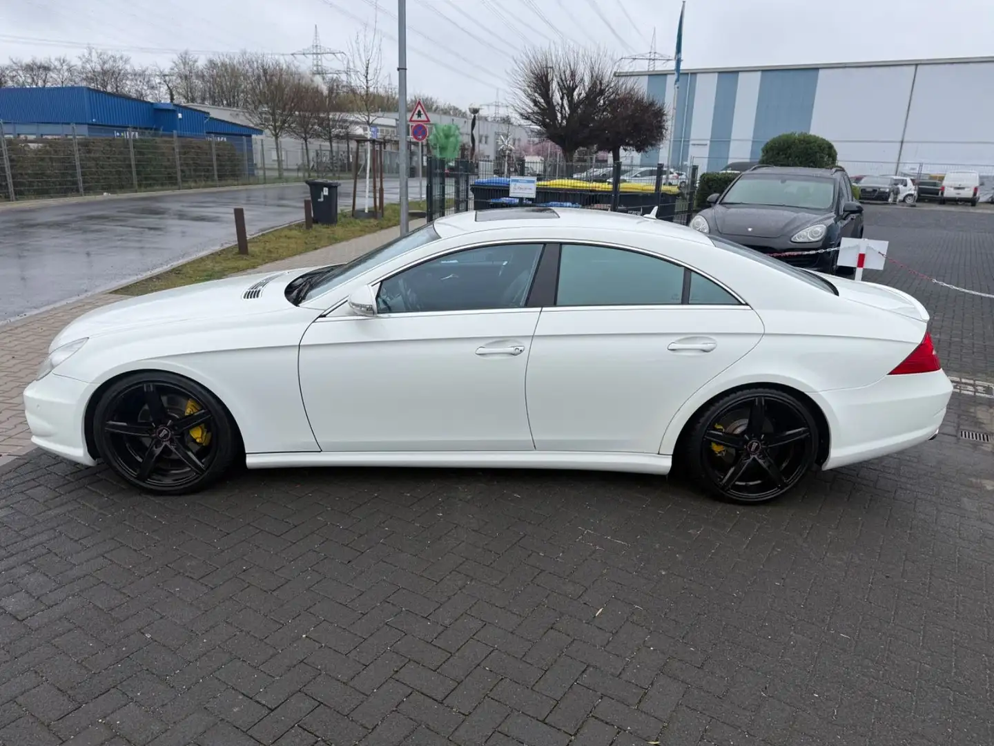 Mercedes-Benz CLS 500 AMG CLS 550 AMG / Top Zustand / Plateado - 2