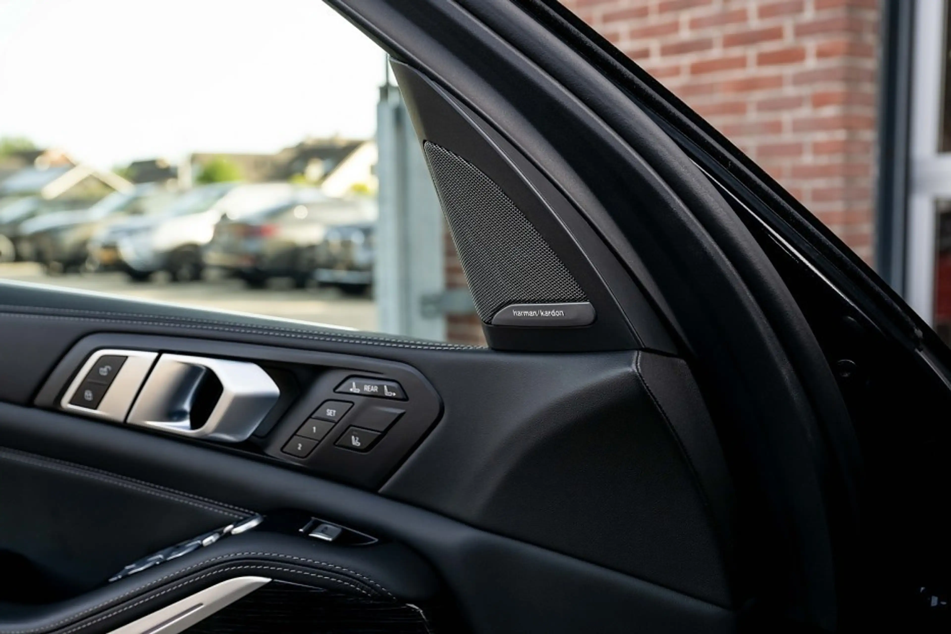 BMW X7 M60i xDrive M Sport Pro | 7 Persoons | Panorama Sk — photo 6