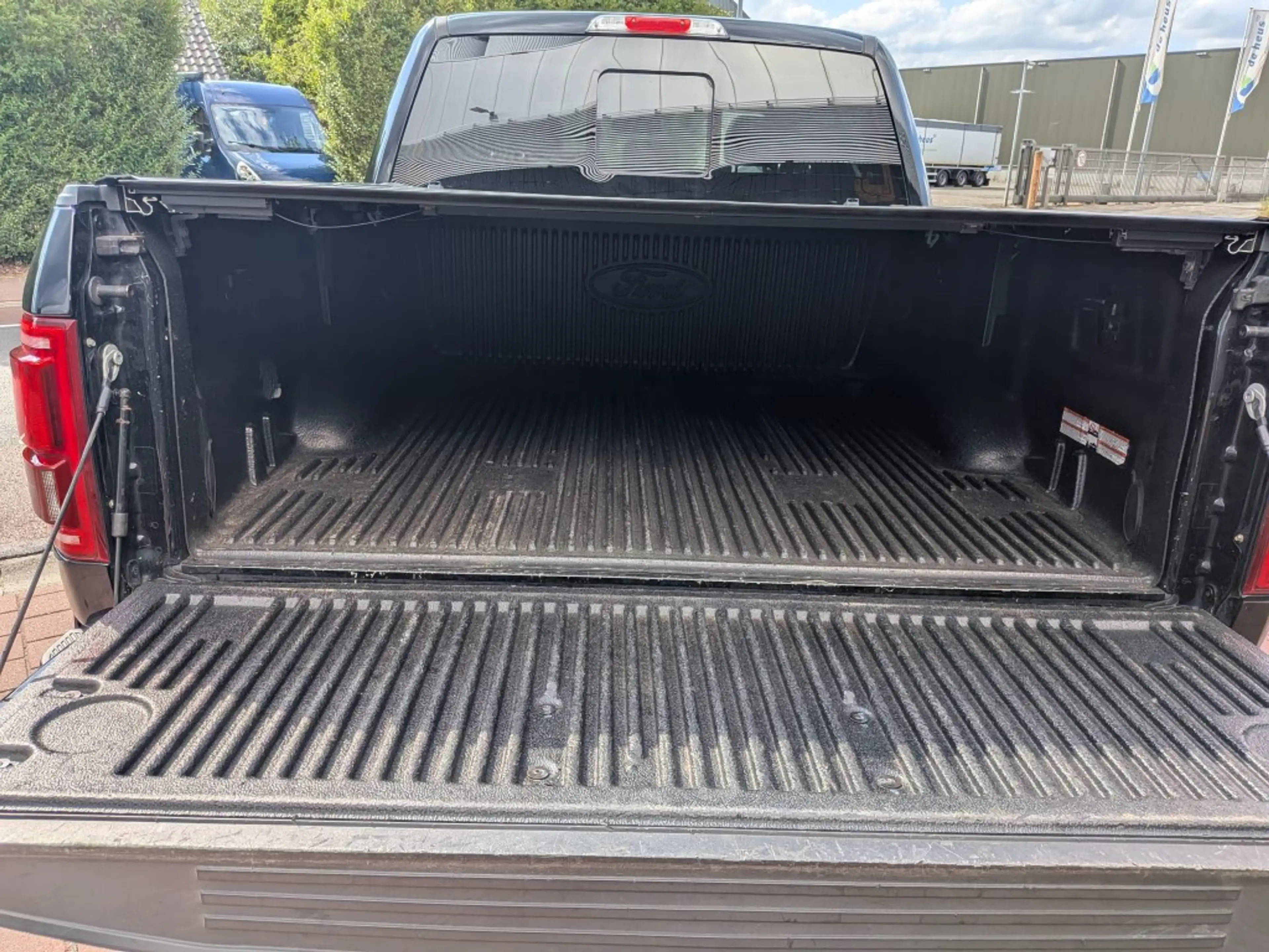 Ford F 150 USA 3.5 V6 Ecoboost SuperCrew Platinum — photo 9