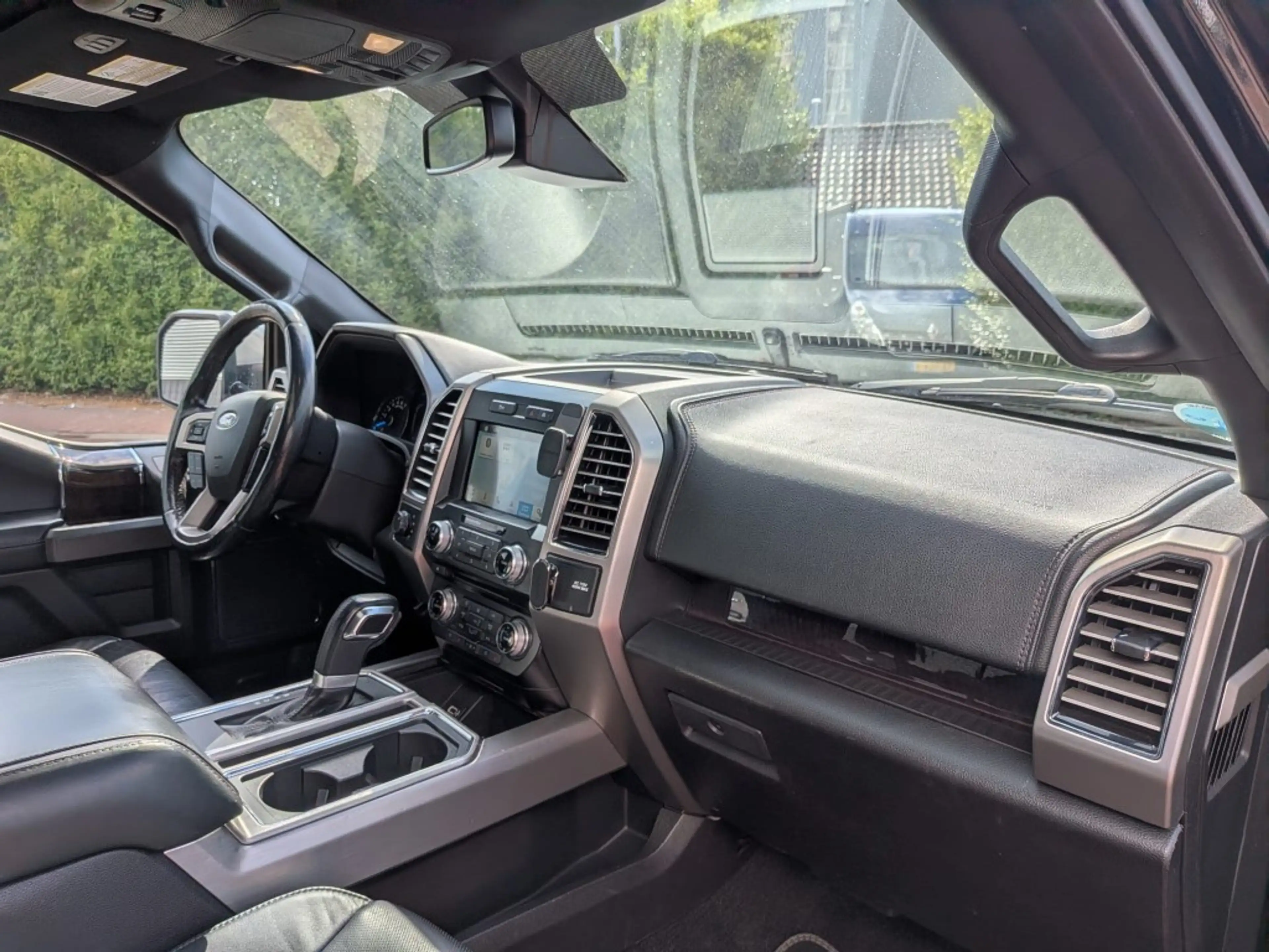 Ford F 150 USA 3.5 V6 Ecoboost SuperCrew Platinum — photo 22