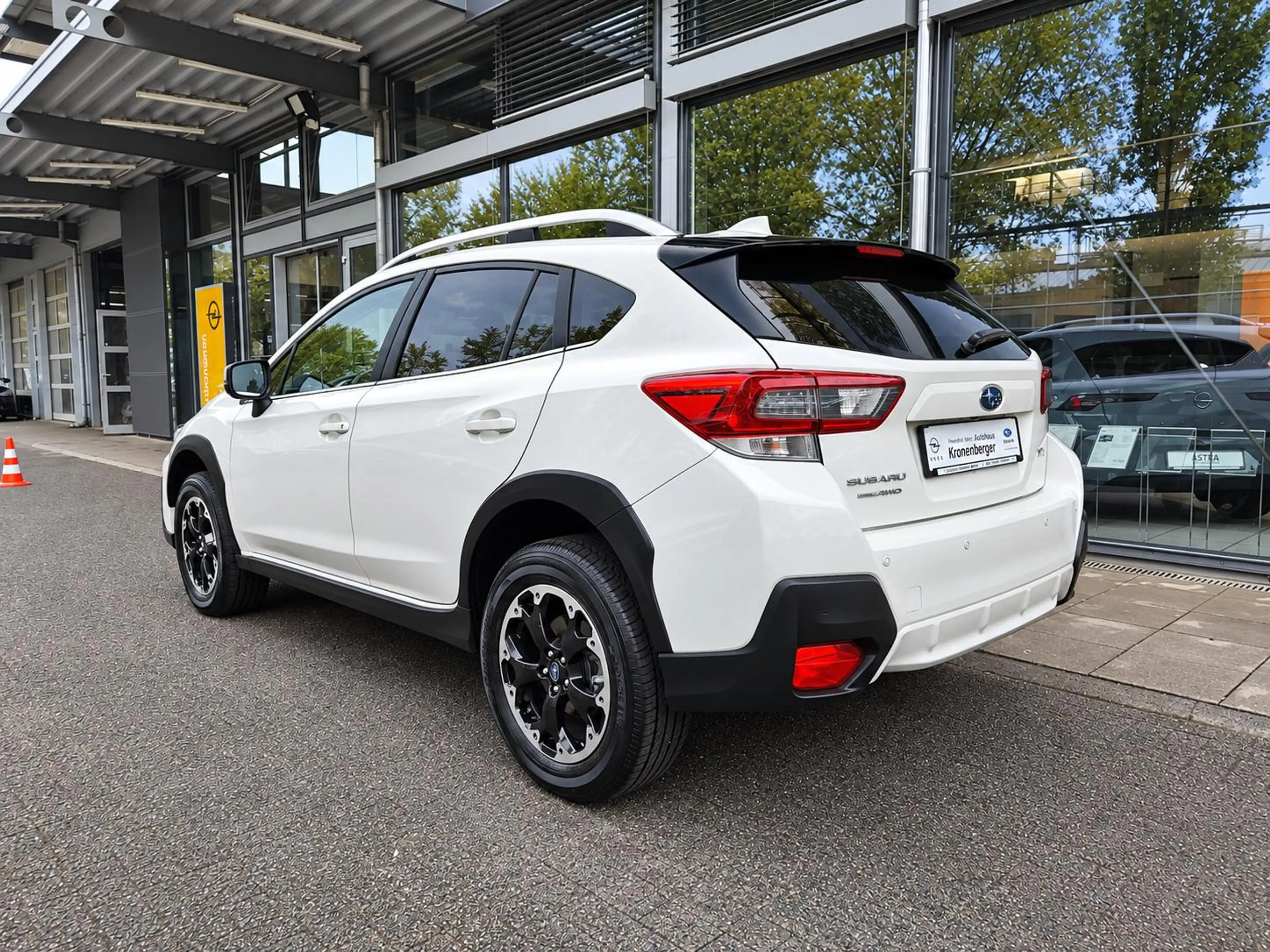 Subaru XV 1.6 Exclusive DAB Android Auto CarPlay Navi — photo 5