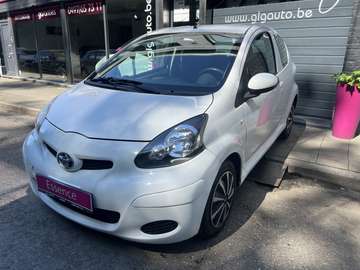 Aygo 1.0i VVT-i Music