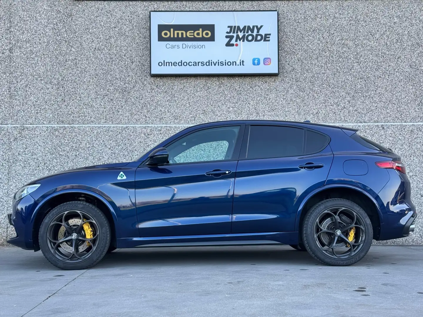 Alfa Romeo Stelvio 2.9 Bi-Turbo V6 510 CV AT8 Quadrifoglio Blau - 2