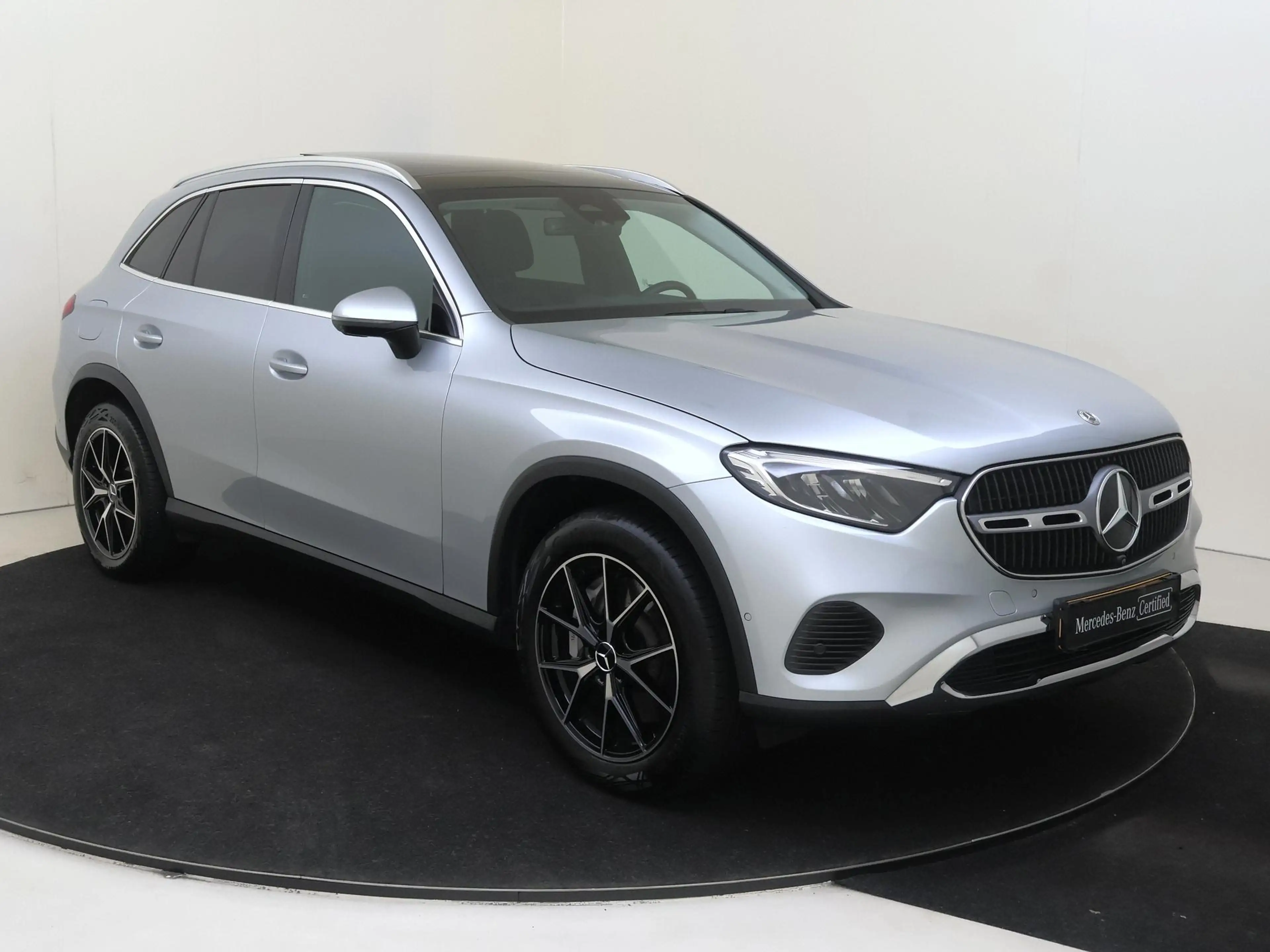 Mercedes-Benz GLC 300 300e 4MATIC Business Line /Panoramadak /360 Camera — photo 5