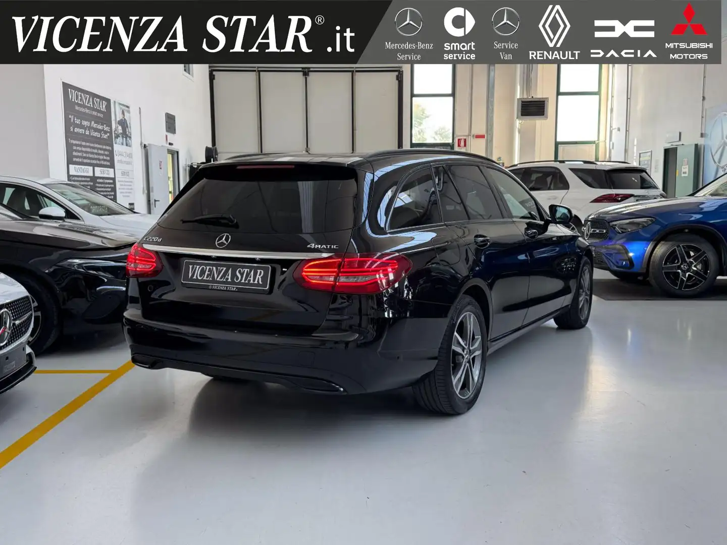 Mercedes-Benz C 220 d S.W. 4MATIC SPORT PLUS Nero - 2