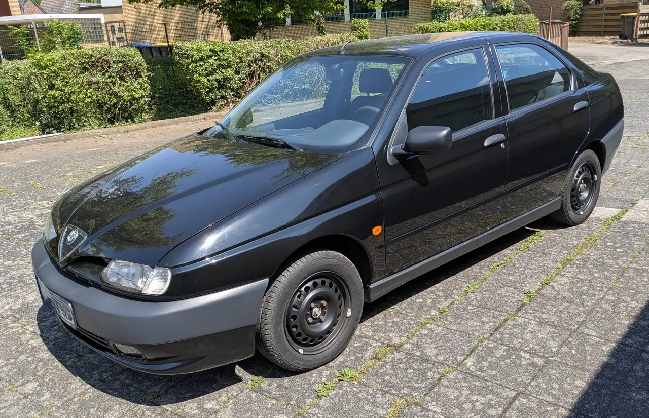 Alfa Romeo 146 1.6 Twin Spark, foto 4