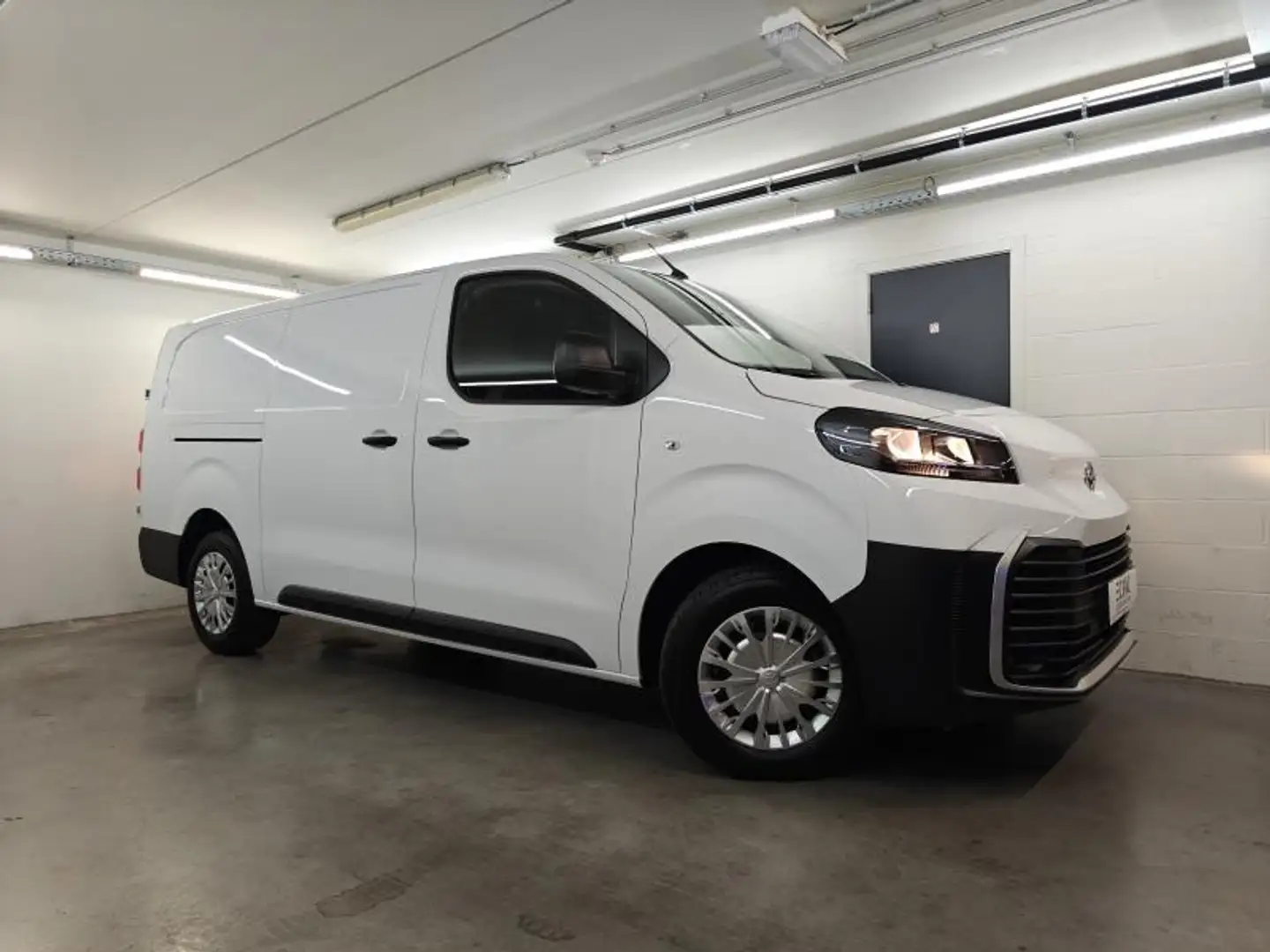 Toyota Proace Comfort - Cargo Pack - Trekhaak - Garantie Weiß - 2