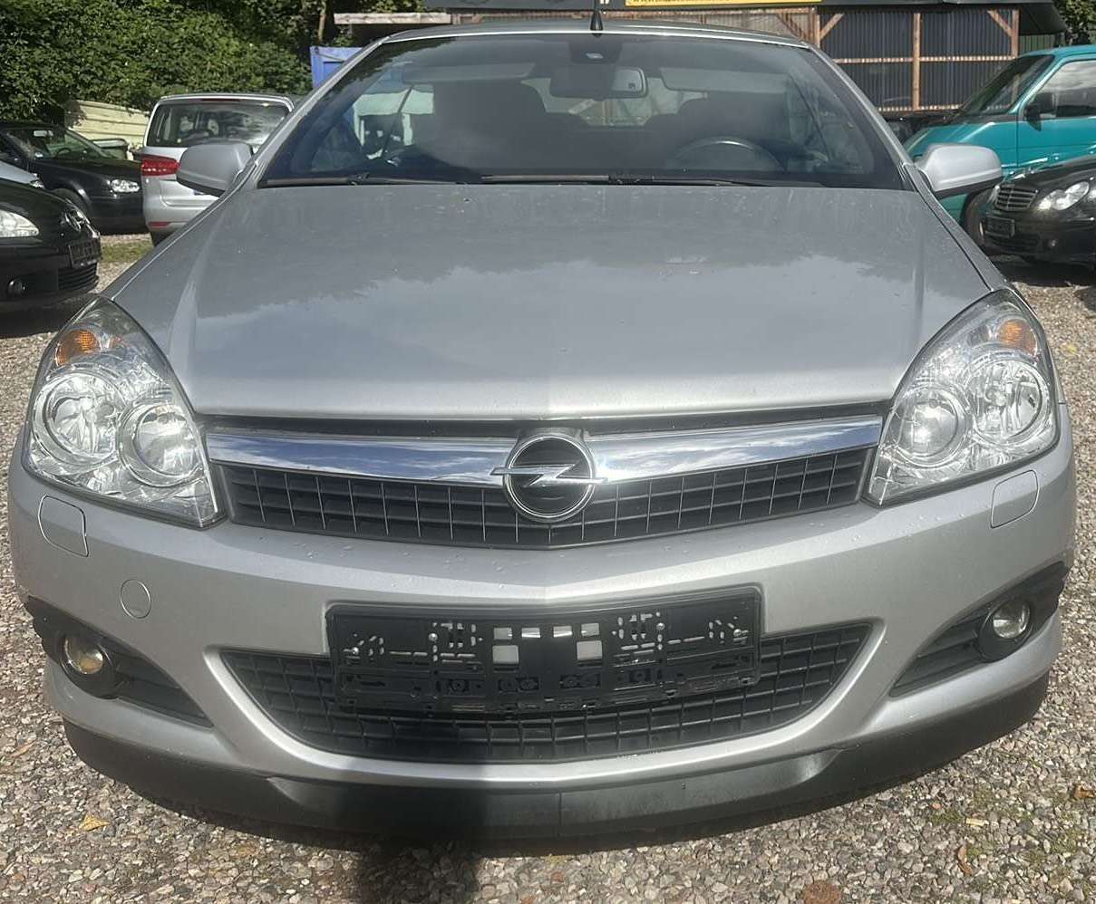Second hand Opel Astra 1.8