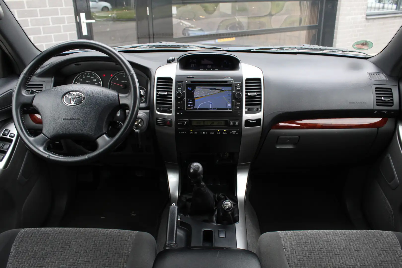 Toyota Land Cruiser 3.0 D-4D VX / Navigatie / Camera / N.A.P. Blue - 2