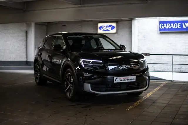 Ford Explorer 77 kWh RWD