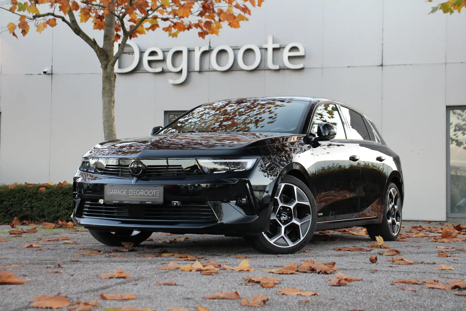 Opel Astra ULTIMATE 1.6 PHEV 24g/km uitstoot *KEYLESS*360CAM Noir - 1
