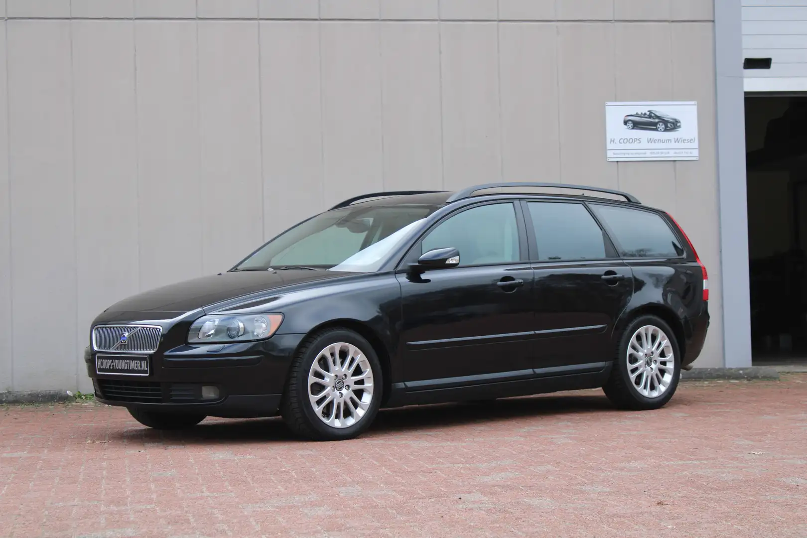 Volvo V50 2.5 T5 LPG G3 AUTOMAAT YOUNGTIMER incl. 21% BTW Negro - 2