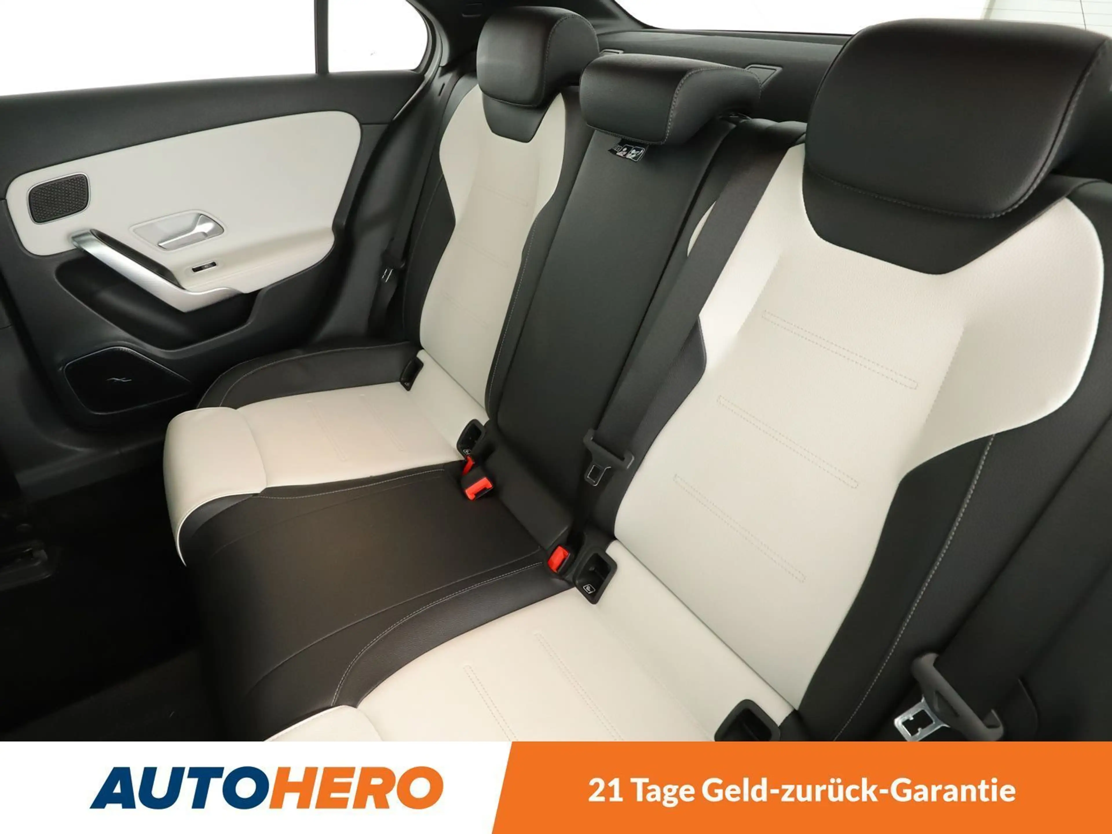 Mercedes-Benz A 35 AMG A 35 AMG 4Matic Aut.*NAVI*LED*TEMPO*CAM*PDC*SHZ* — photo 14