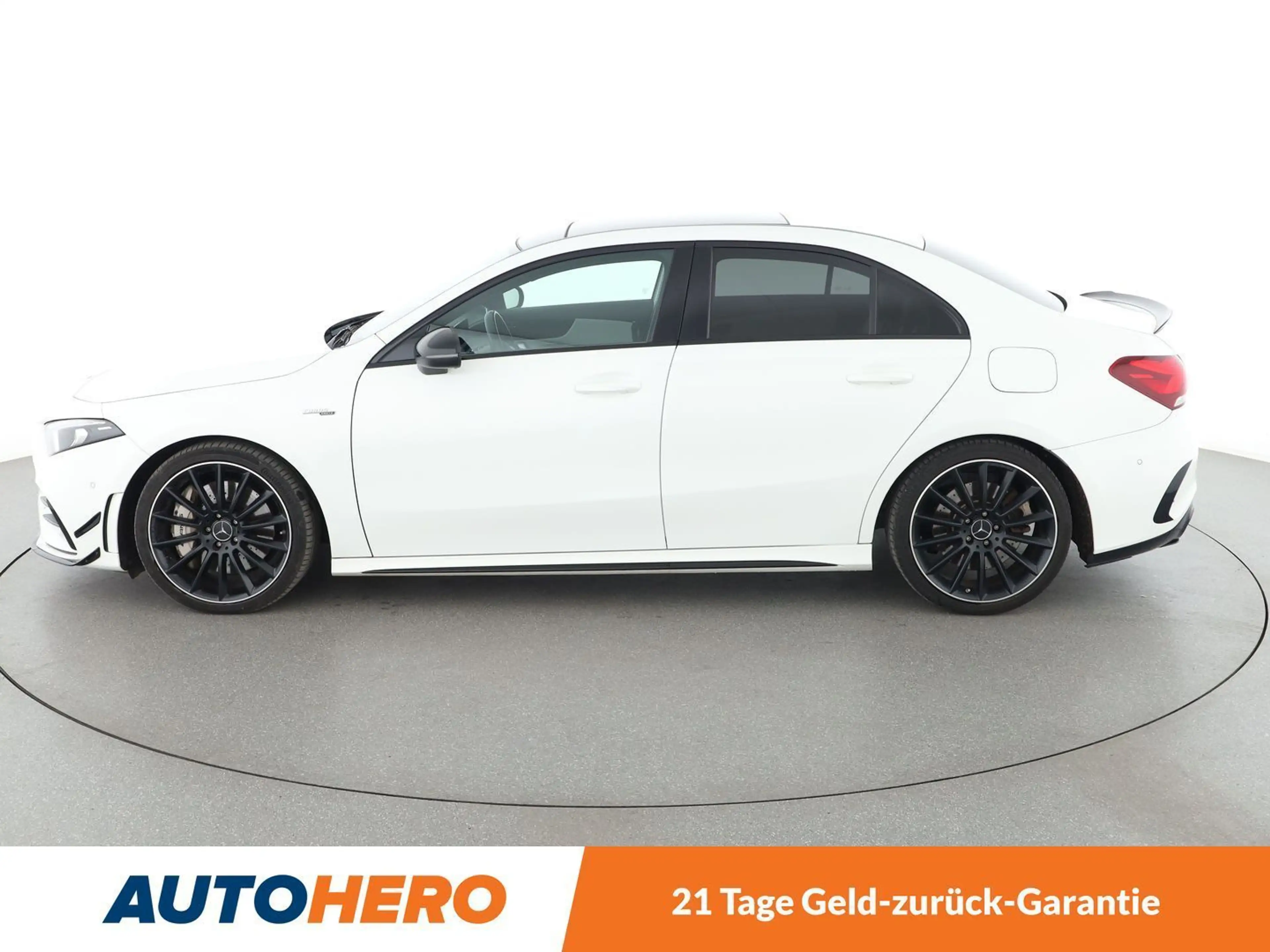 Mercedes-Benz A 35 AMG A 35 AMG 4Matic Aut.*NAVI*LED*TEMPO*CAM*PDC*SHZ* — photo 3