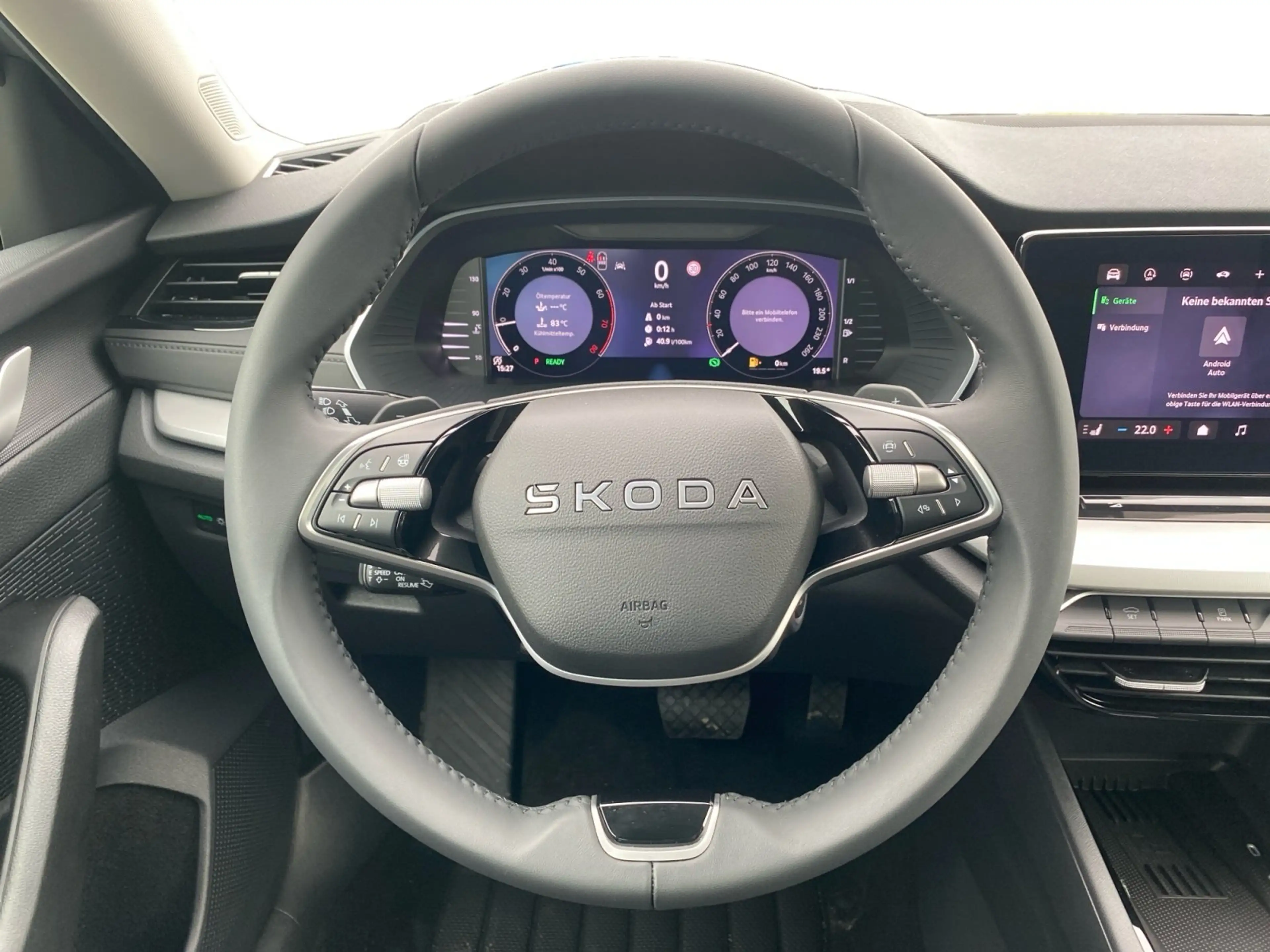 Skoda Octavia Combi Selection 1.5 TSI DSG ACC*LED — photo 12