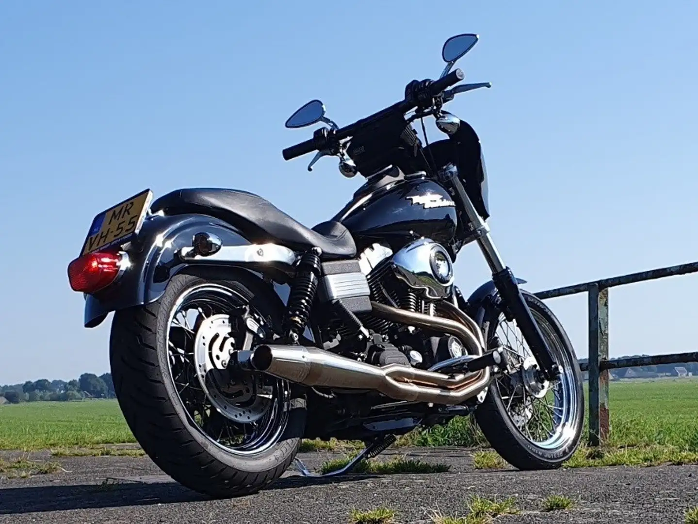 Harley-Davidson Dyna Street Bob Clubstyle Stage 2 Negru - 2