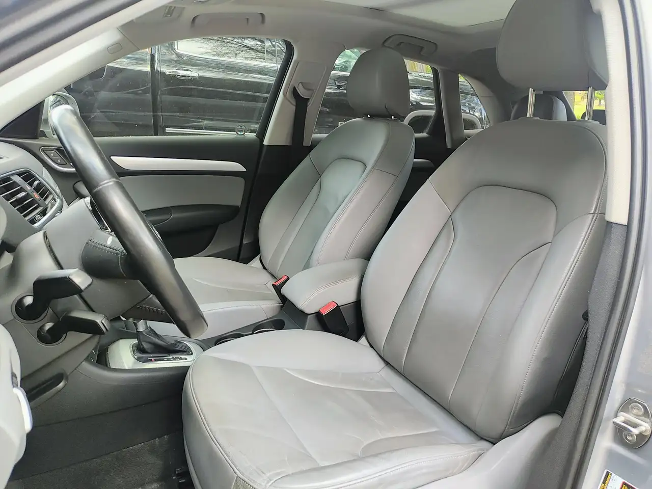 Audi Q3 снимка Audi Q3