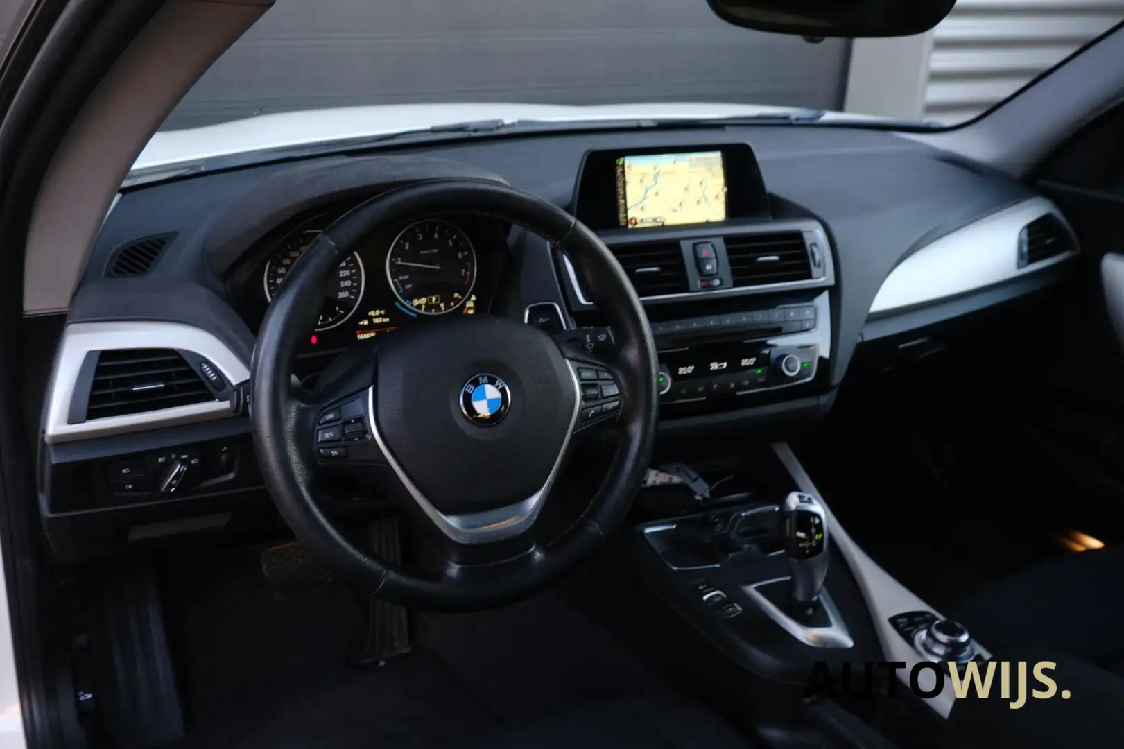 BMW 118 1-serie 118i Corporate Lease Essential|Led|NL AUTO Wit - 2