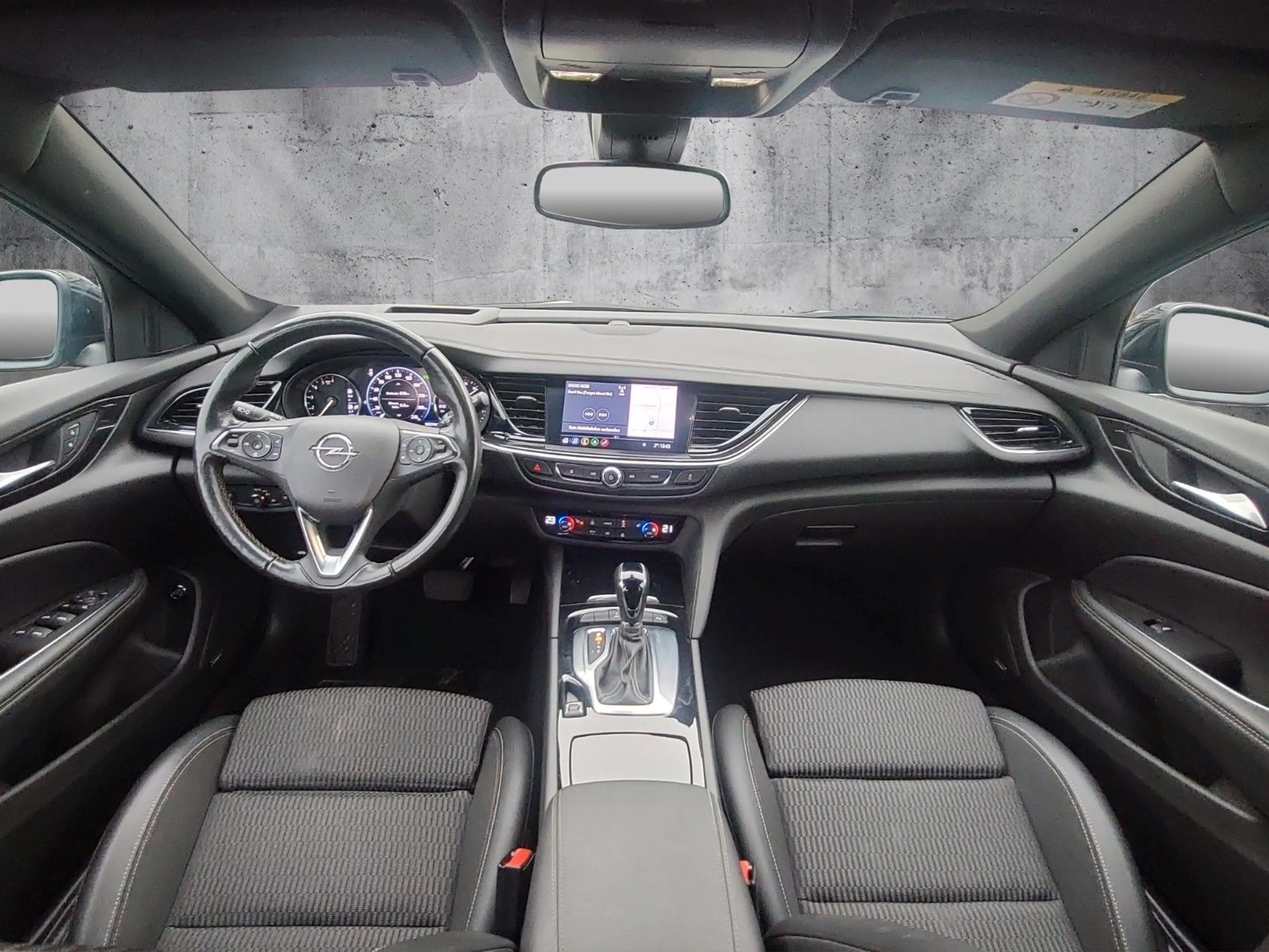 Opel Insignia B ST "Business"Navi/Bose/1-Hand/Massage — photo 15