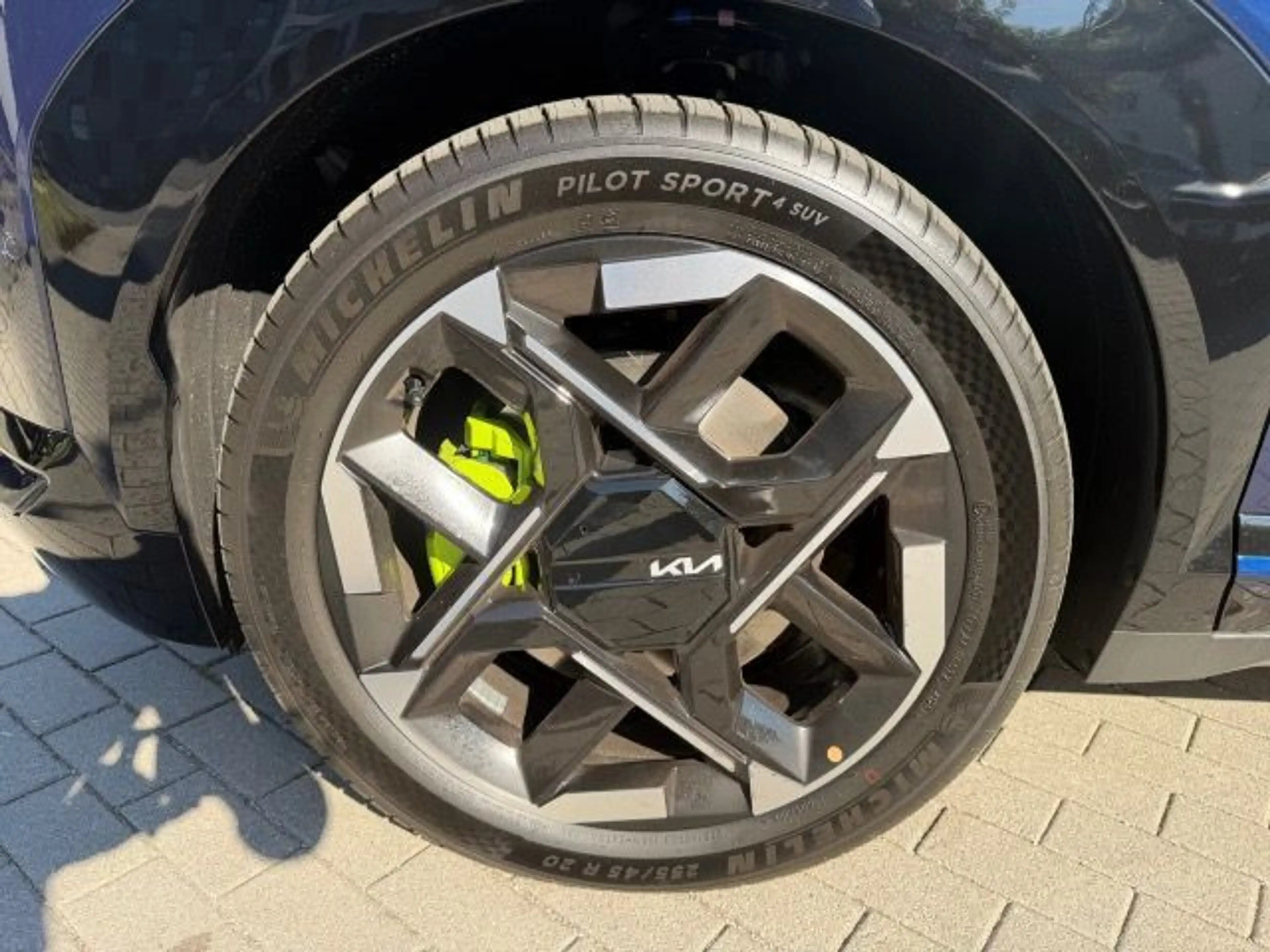 Kia EV5 GT 81,4 kWh ALLRAD AUTOMATIK GLASDACH — photo 11