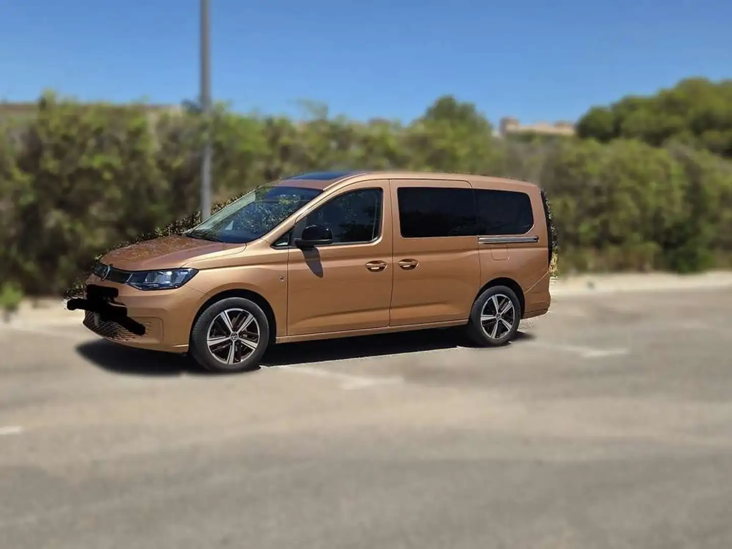 Volkswagen Caddy Maxi Origin 1.5 TSI 84kW (114CV) DSG Beige - 2