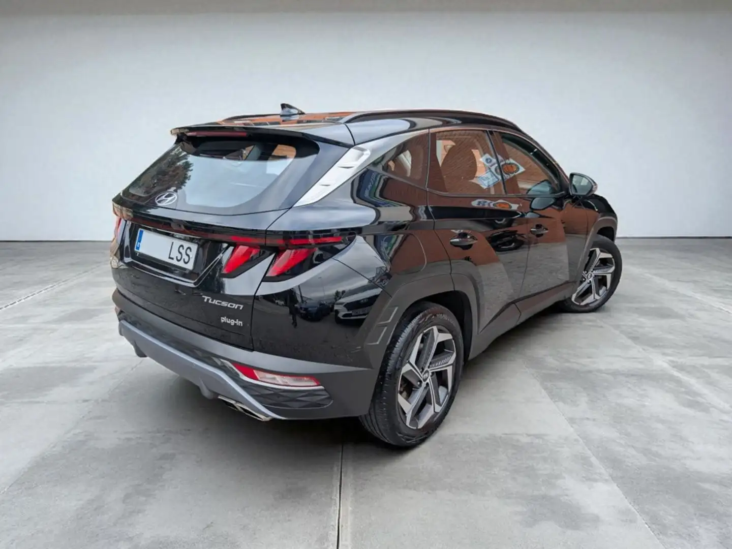 Hyundai TUCSON 1.6 TGDI PHEV Maxx AT Negro - 2