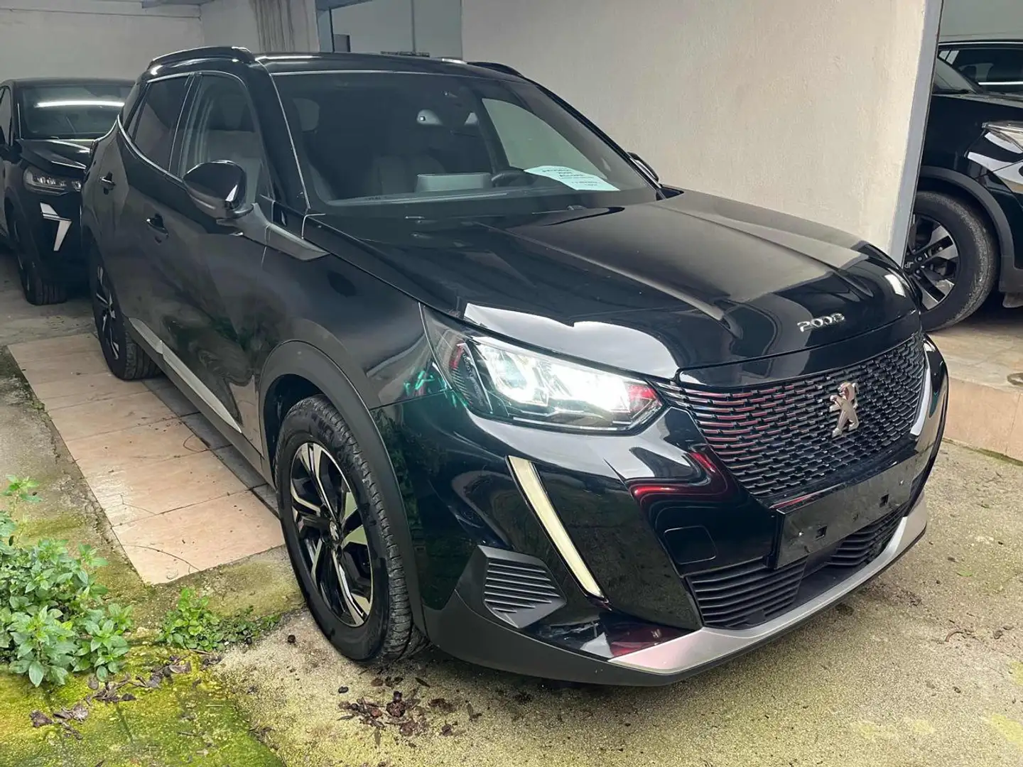 Peugeot 2008 ALLURE 1.2 PureTech 130 S&S EAT8 - 2