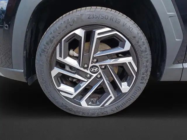 Hyundai Tucson view 8