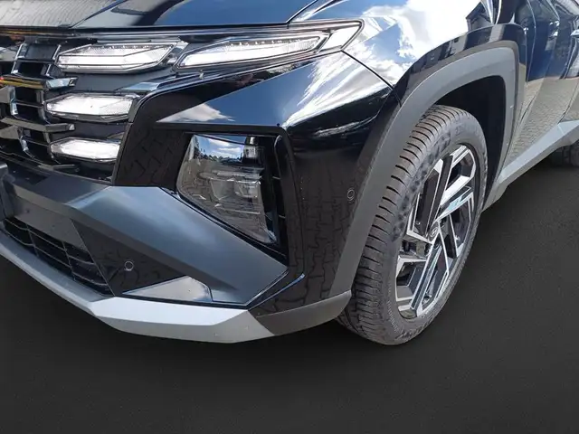Hyundai Tucson view 9