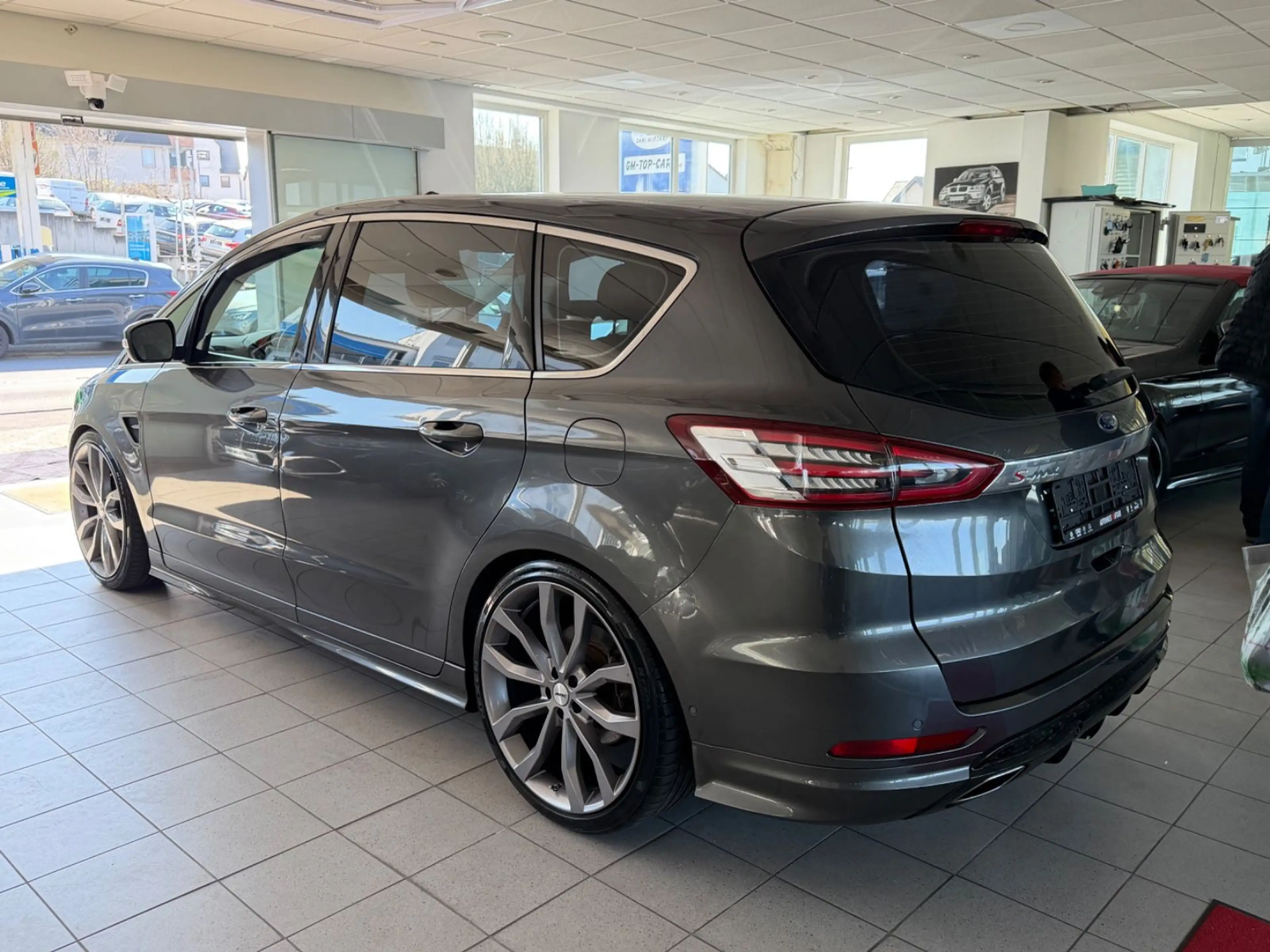 Ford S-Max Titanium ST  2.0 TDCi PowerShift Navi LED — photo 7