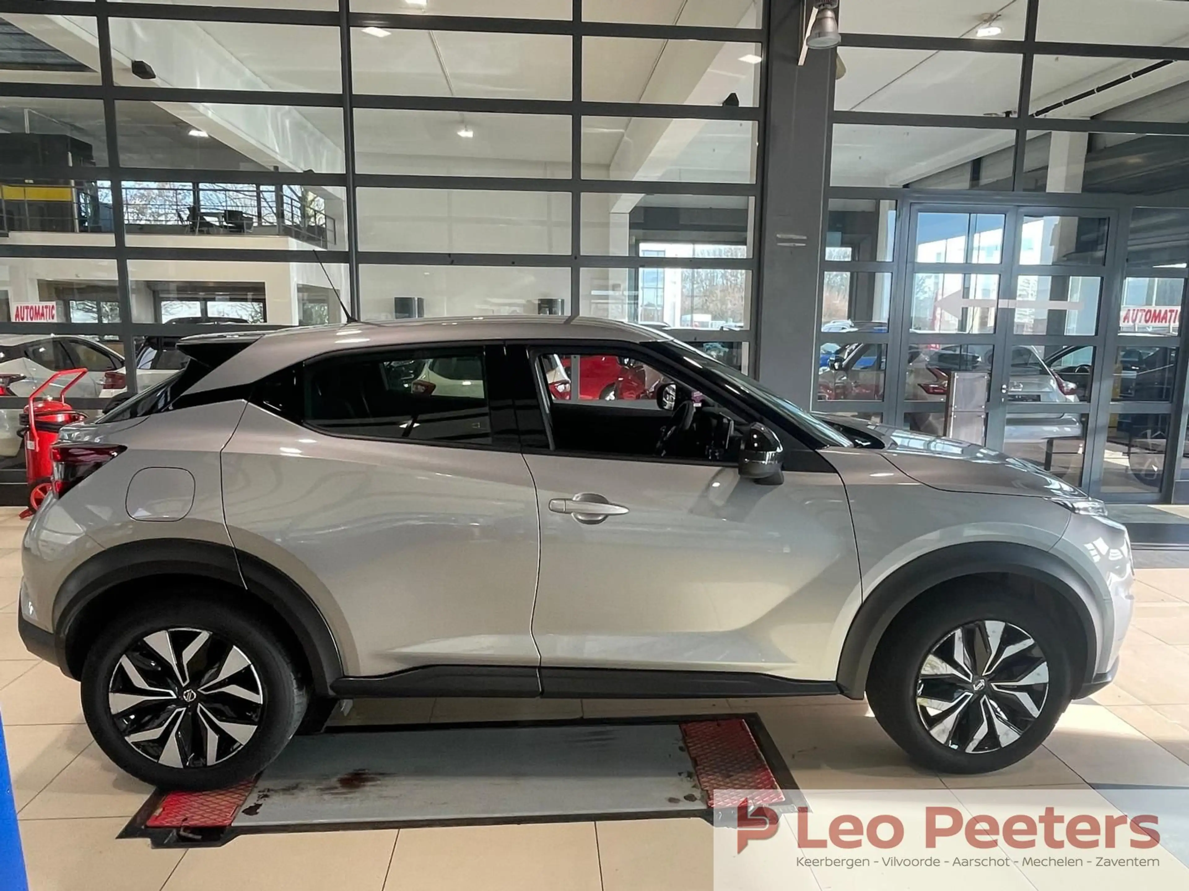 Nissan Juke DIG-T Acenta DCT — photo 7