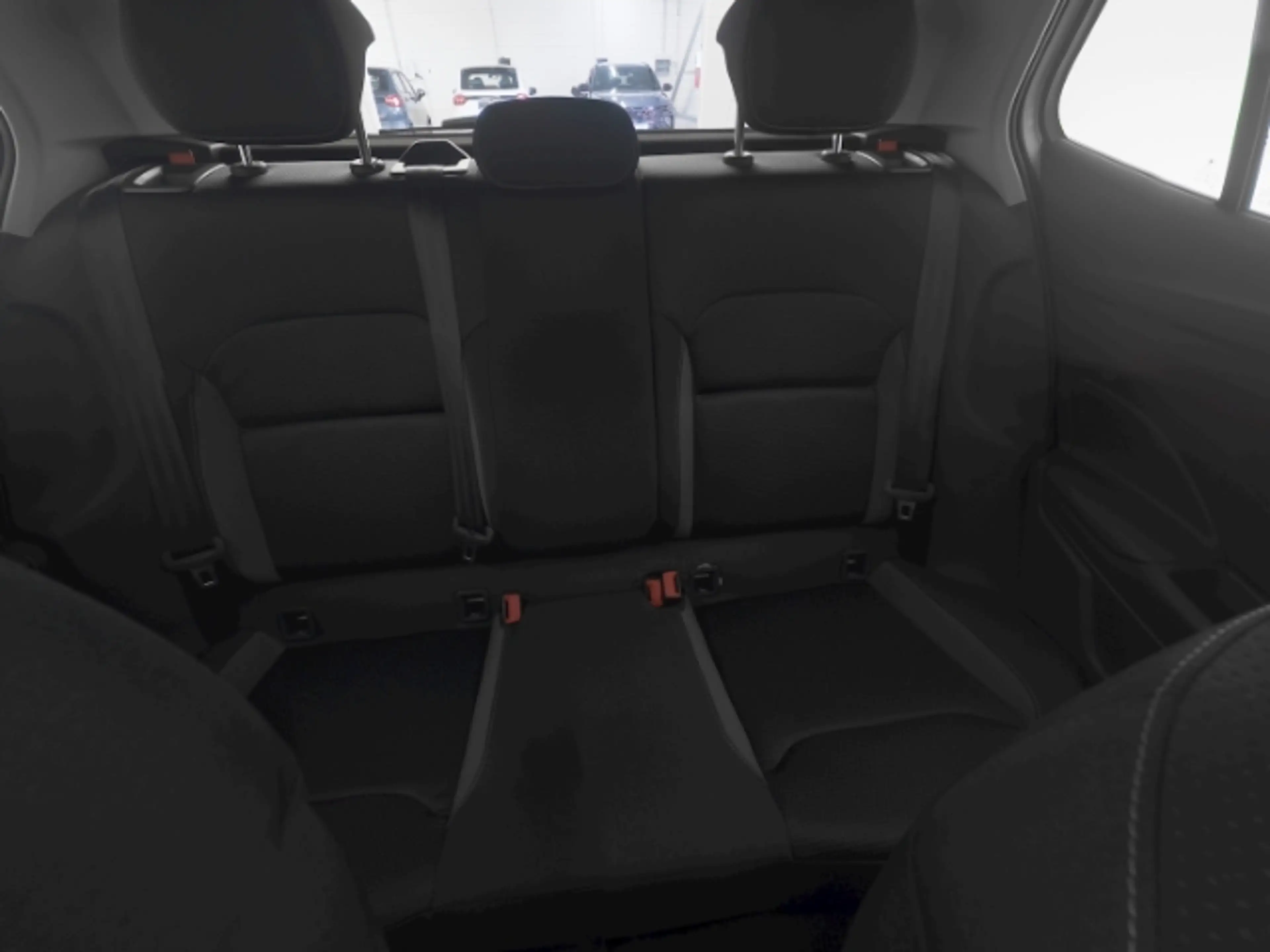 Skoda Fabia TSI TOUR+SITZHEIZUNG+LED LICHT+PARKPILOT VO+HI+SMA — photo 10