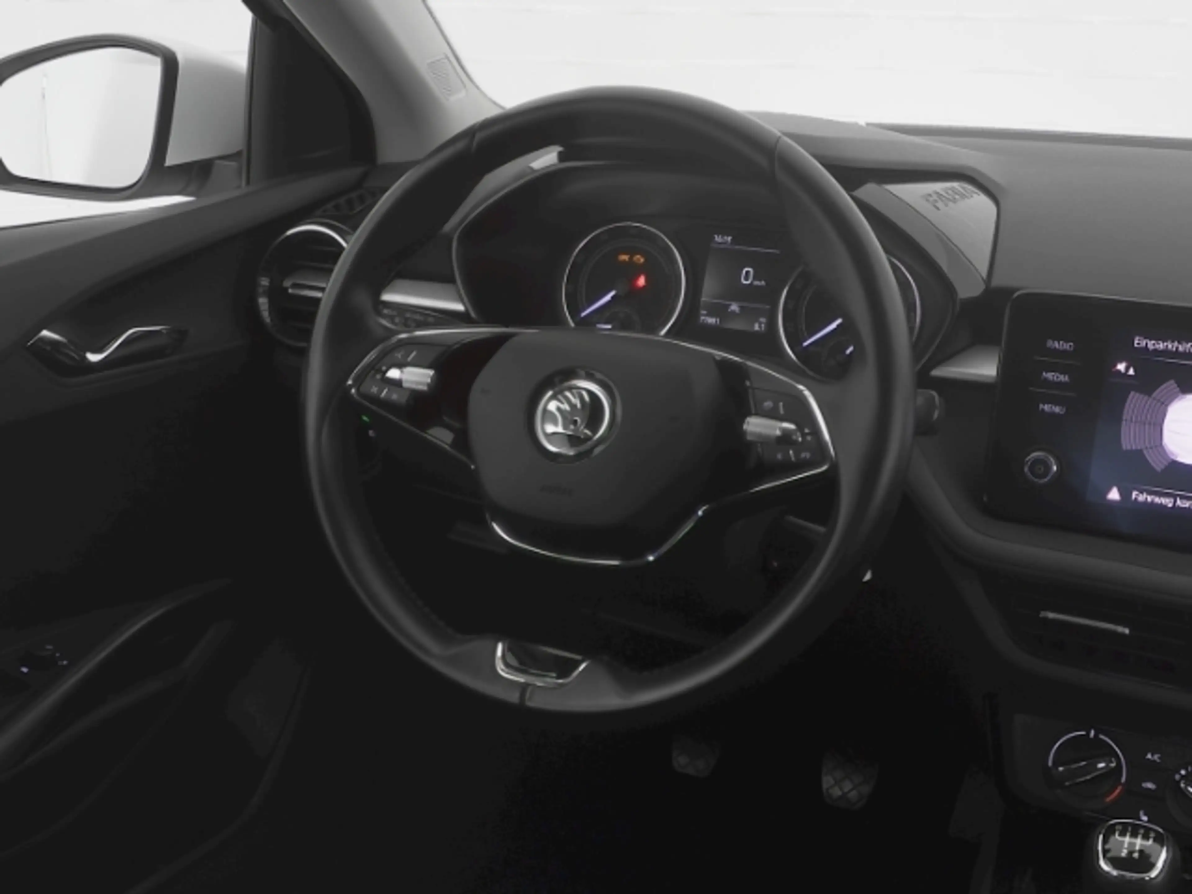 Skoda Fabia TSI TOUR+SITZHEIZUNG+LED LICHT+PARKPILOT VO+HI+SMA — photo 11