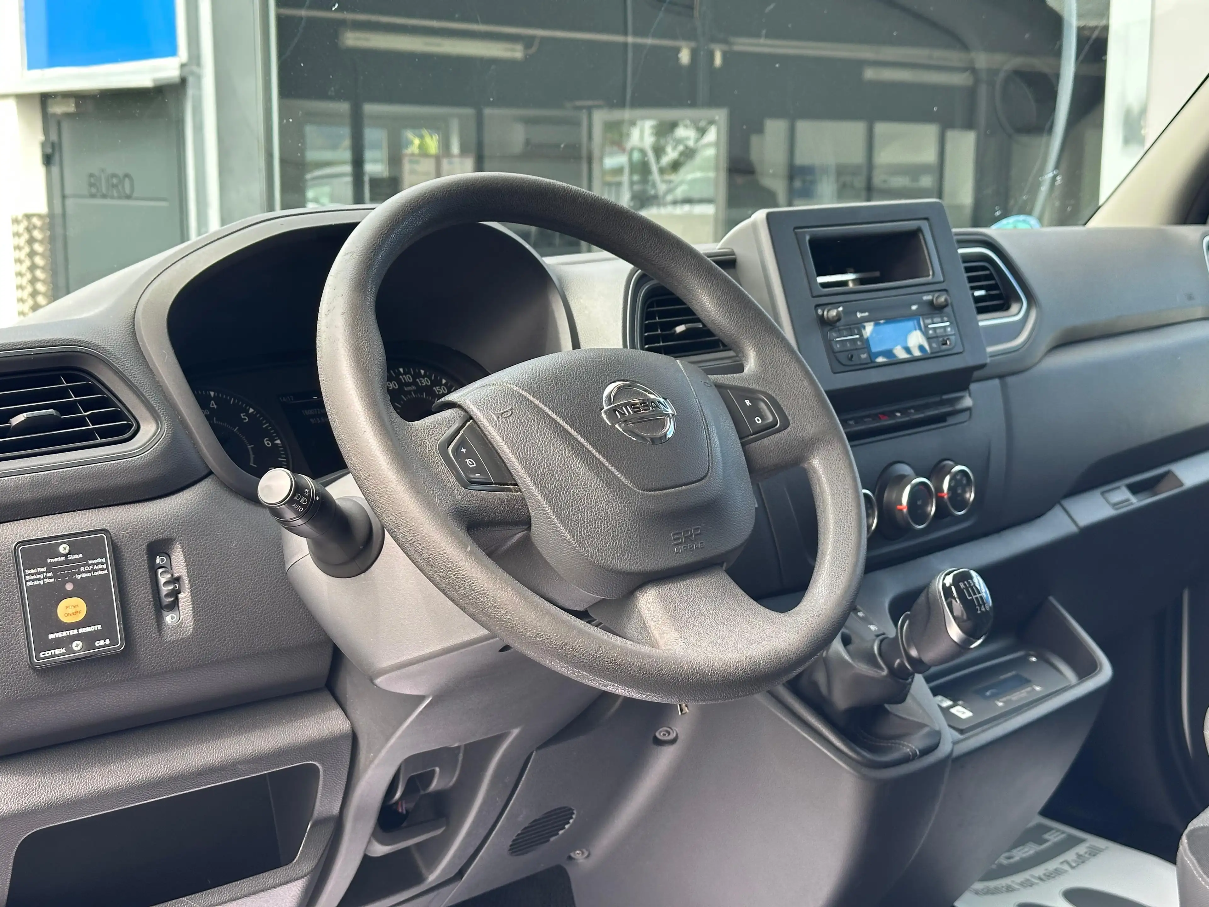 Nissan NV400 Kastenwagen L4H2 2,3dci 4x4 // 1.BESITZ // — photo 9